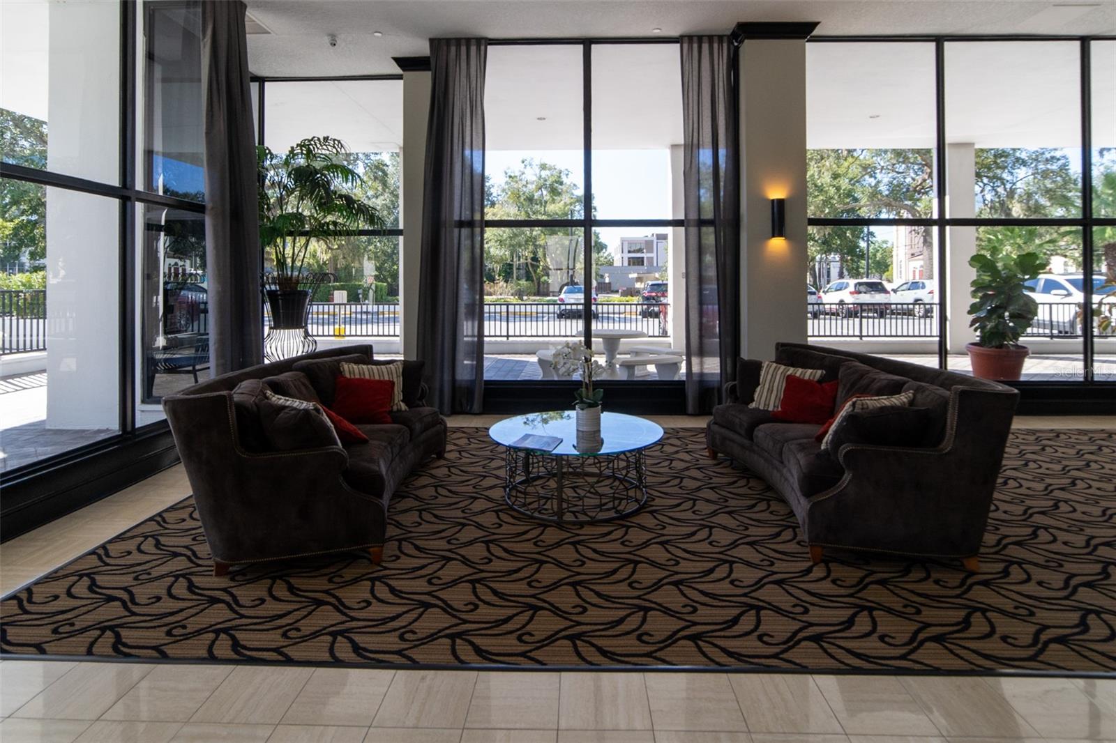 Image 34 of 39 For 400 Colonial Drive 1504