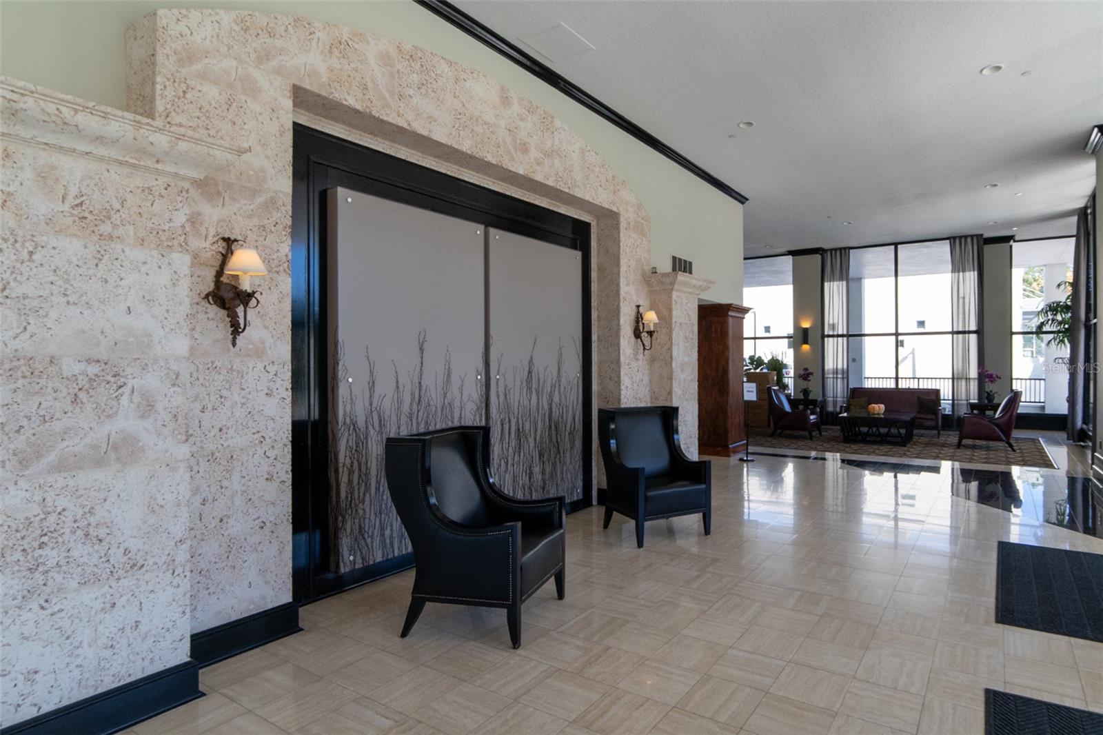 Image 35 of 39 For 400 Colonial Drive 1504