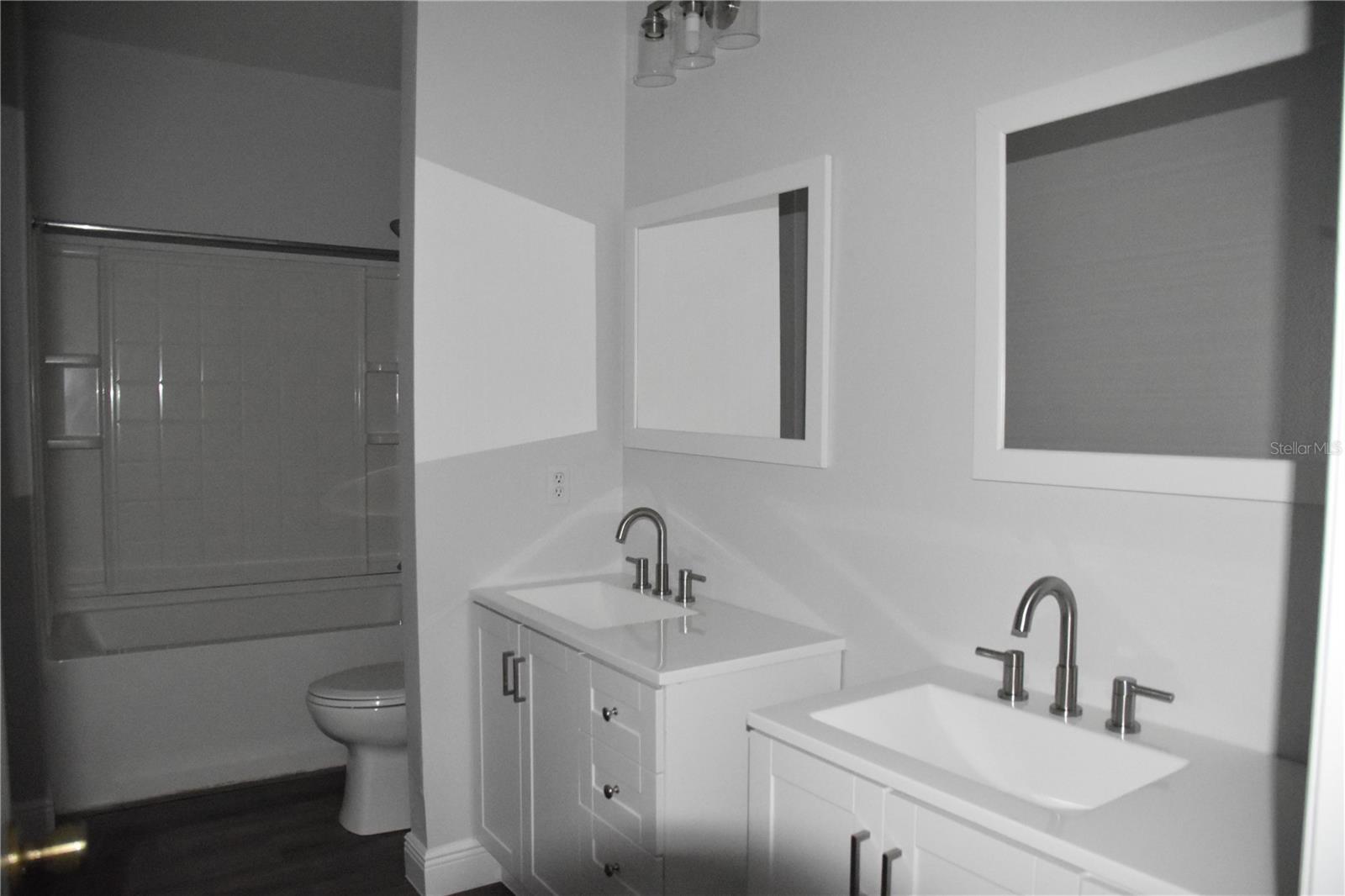 Image 25 of 48 For 316 Southern Pecan Circle 205