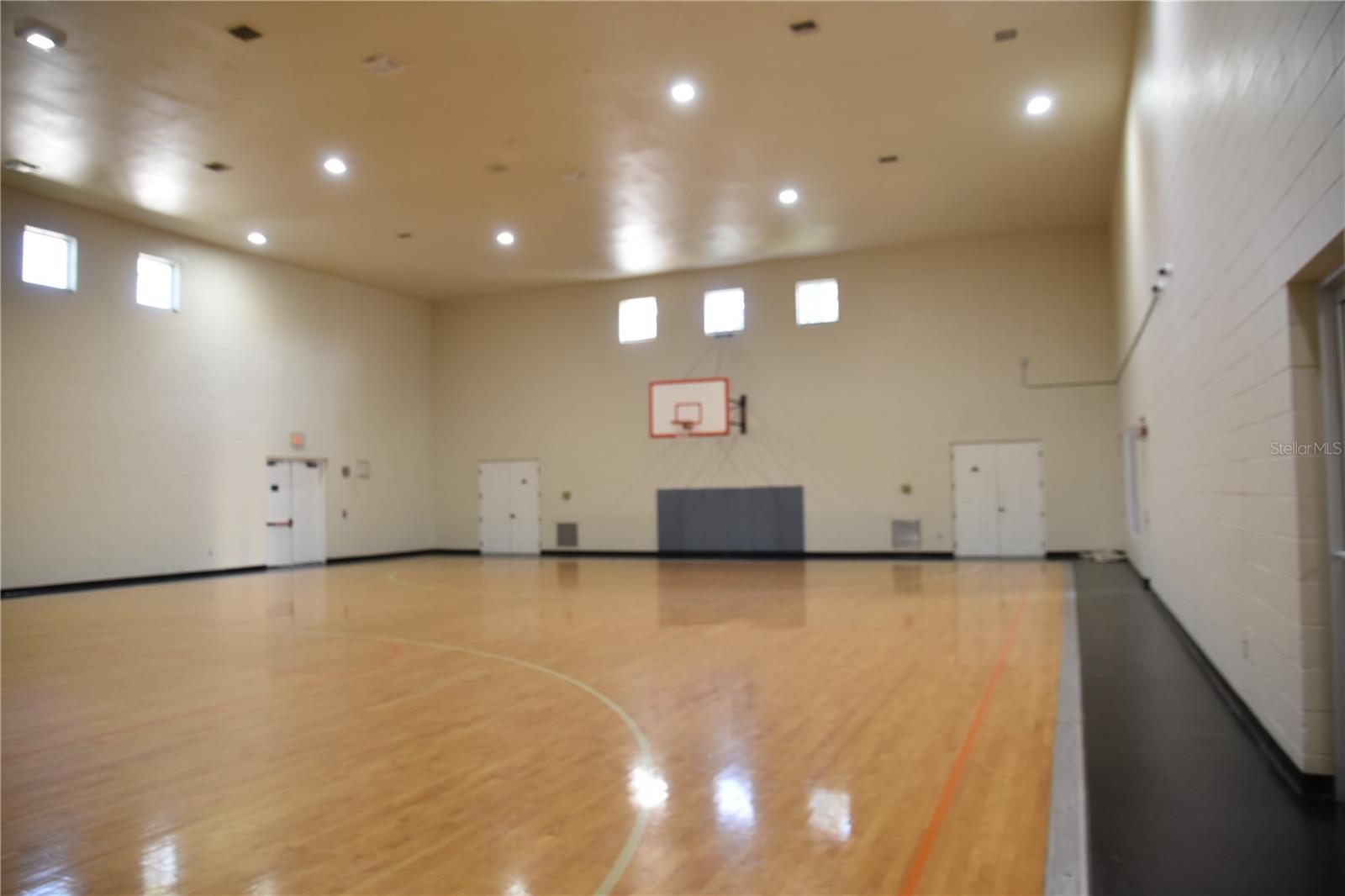 Image 39 of 48 For 316 Southern Pecan Circle 205