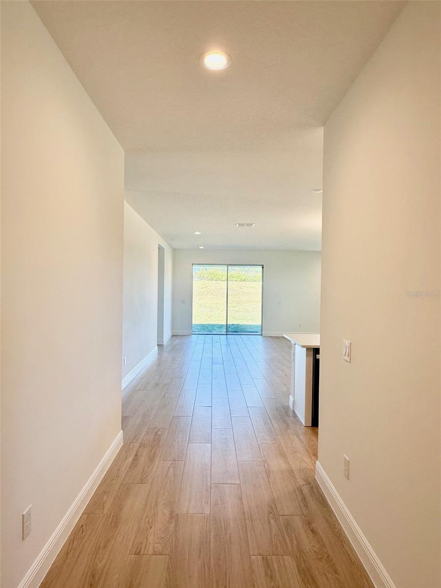 Image 4 of 43 For 2777 Arbor Dune Avenue