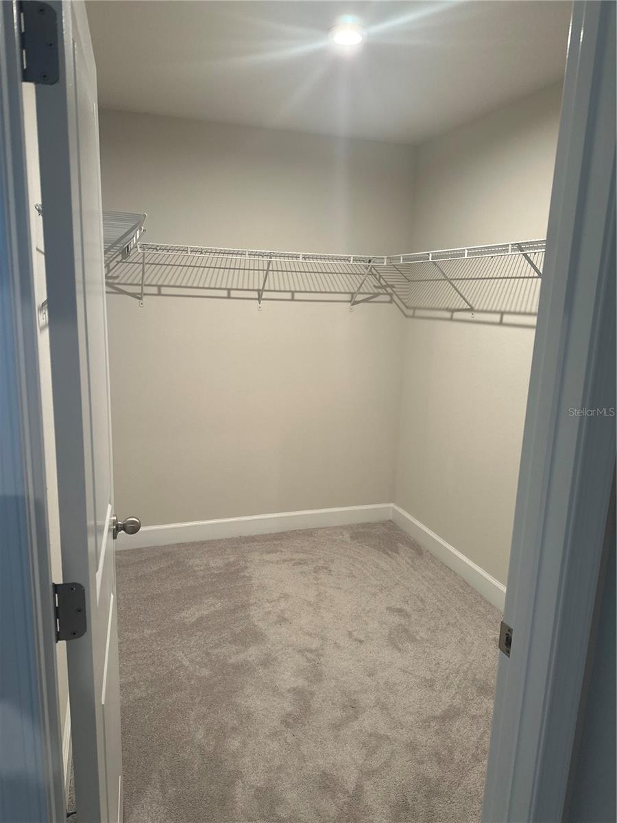 Image 8 of 11 For 1915 Holden Ridge Lane