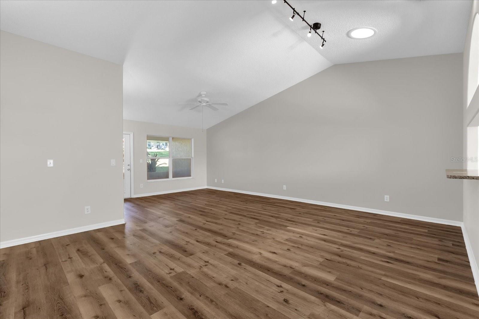 Image 10 of 41 For 9028 Village Green Boulevard