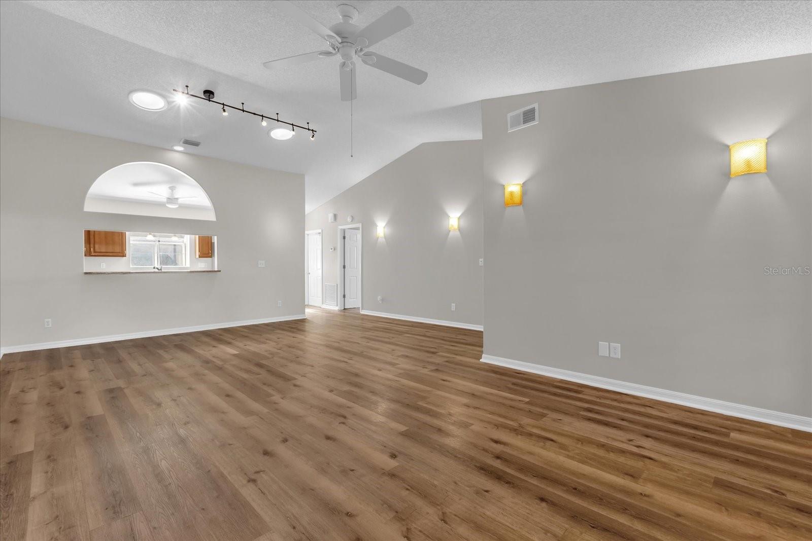 Image 9 of 41 For 9028 Village Green Boulevard