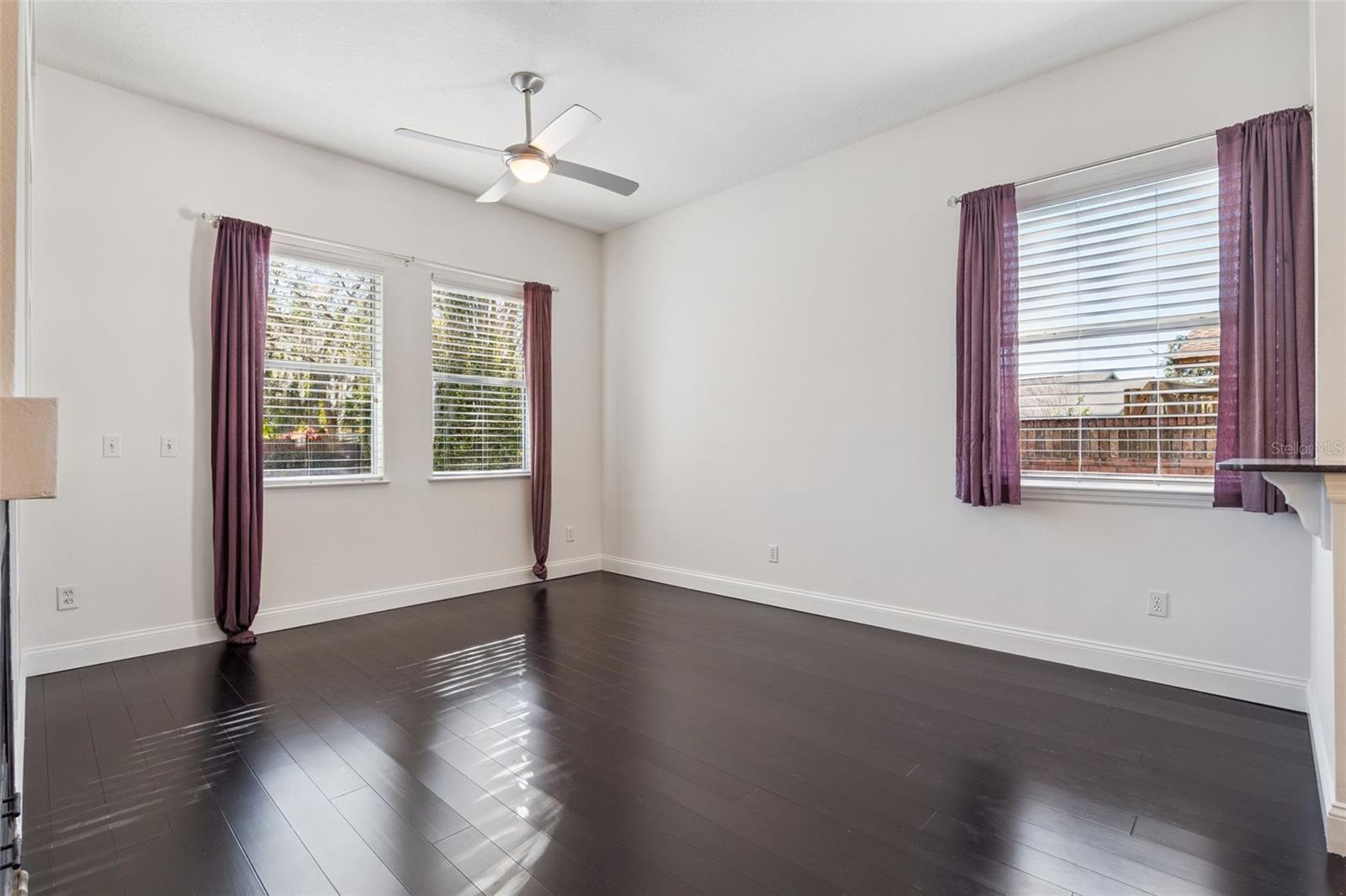 Image 19 of 34 For 44 Heather Green Court