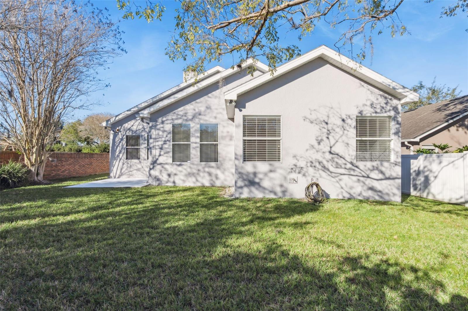 Image 30 of 34 For 44 Heather Green Court