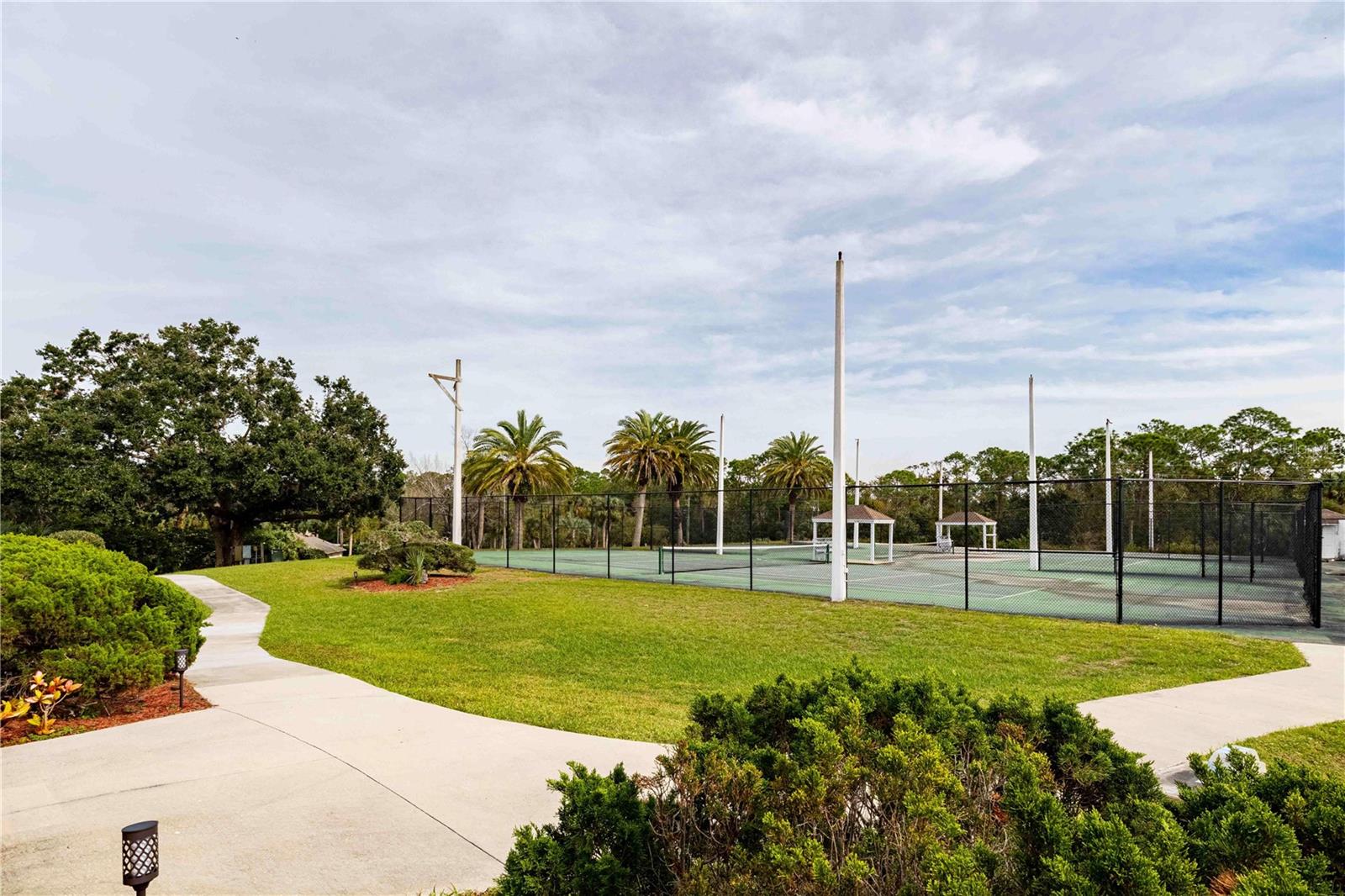 Image 26 of 29 For 52 Cormorant Circle