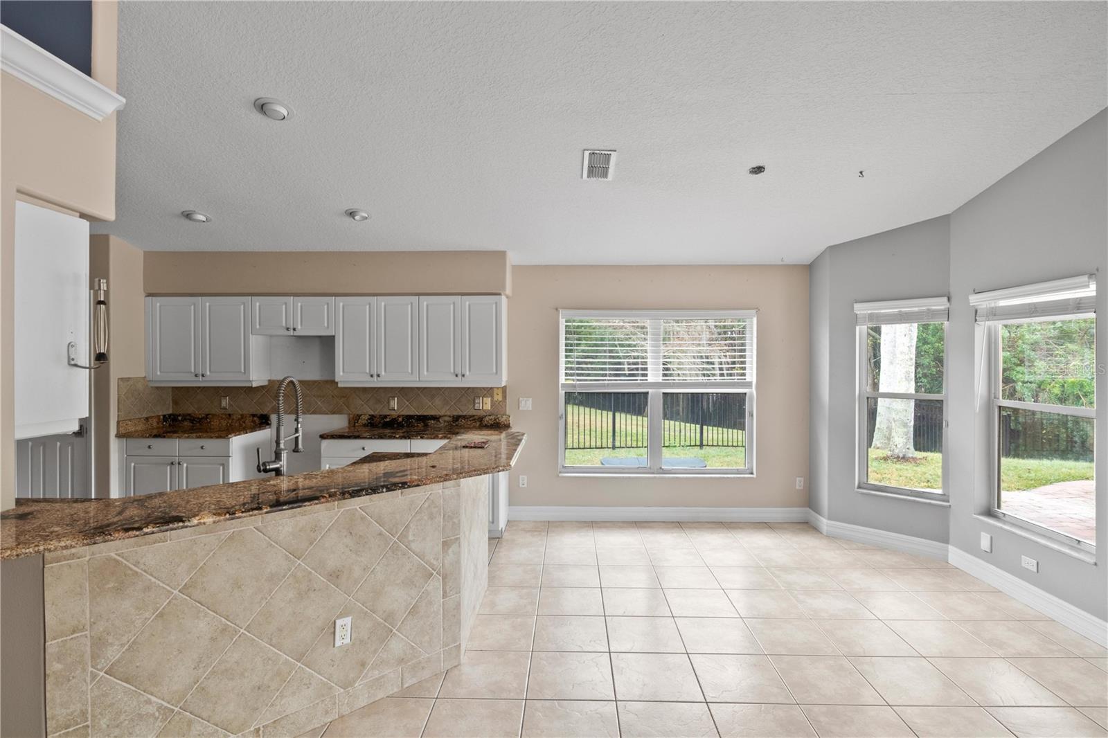 Image 3 of 29 For 52 Cormorant Circle