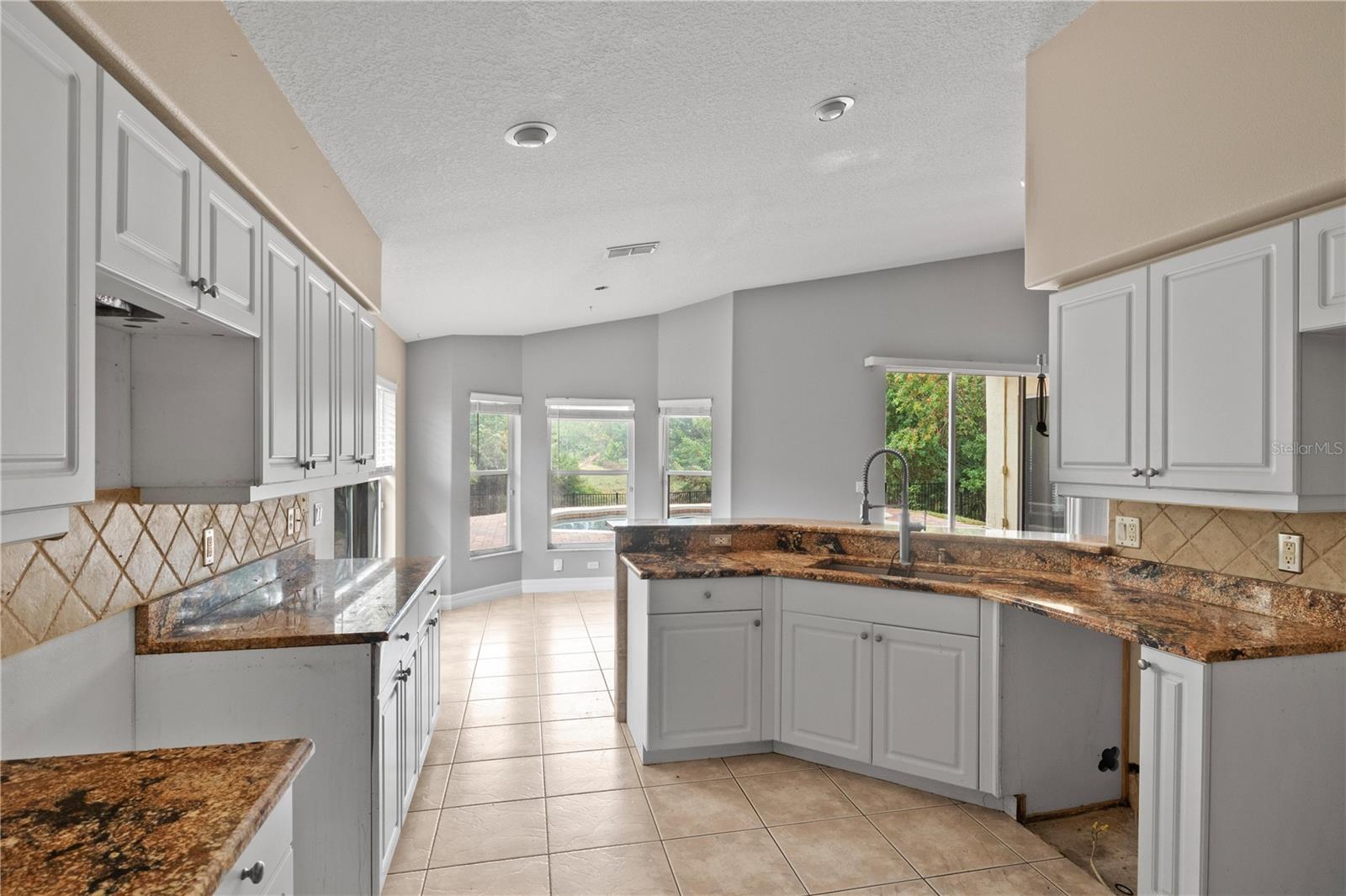 Image 4 of 29 For 52 Cormorant Circle