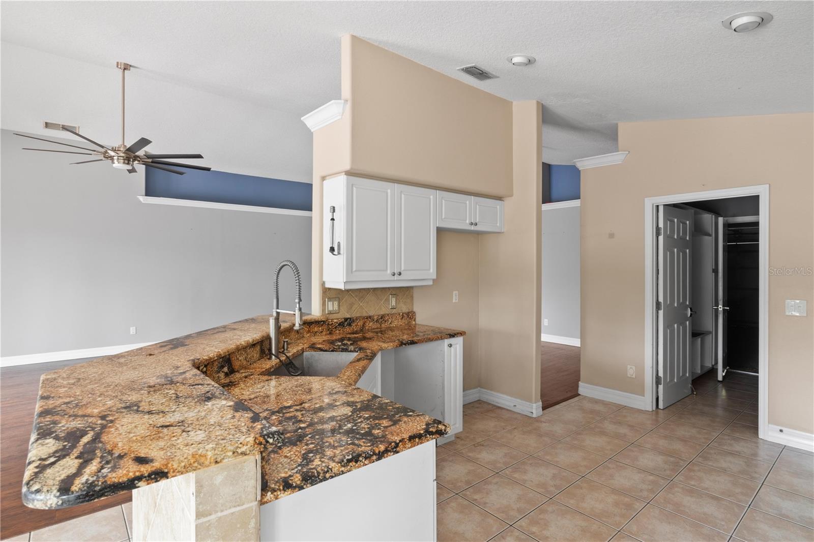 Image 5 of 29 For 52 Cormorant Circle