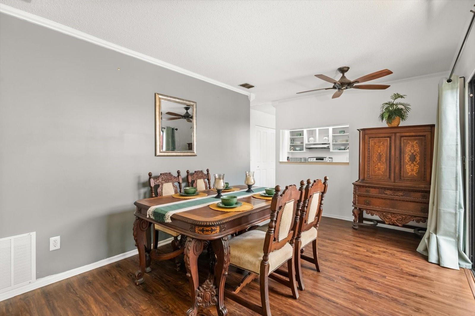 Image 4 of 28 For 337 Kirkcaldy Drive