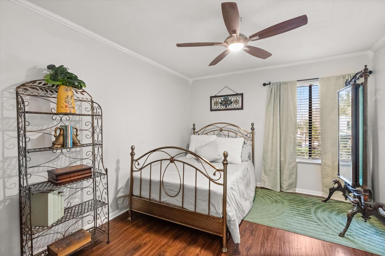 Image 5 of 28 For 337 Kirkcaldy Drive