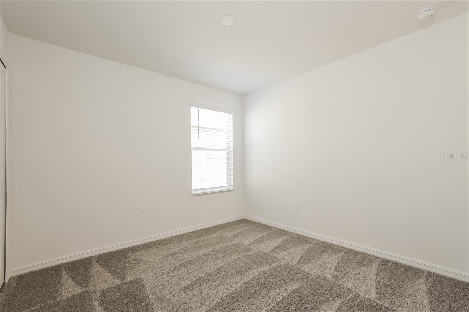 Image 3 of 15 For 1220 Tyler Loop