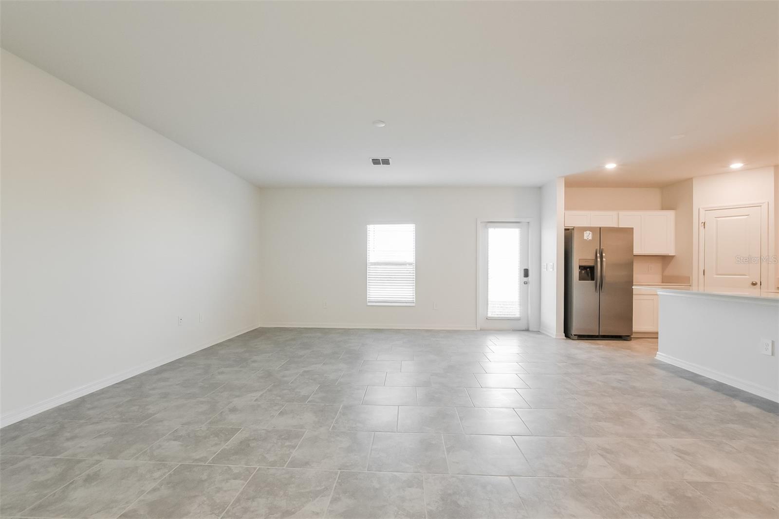 Image 5 of 15 For 1220 Tyler Loop