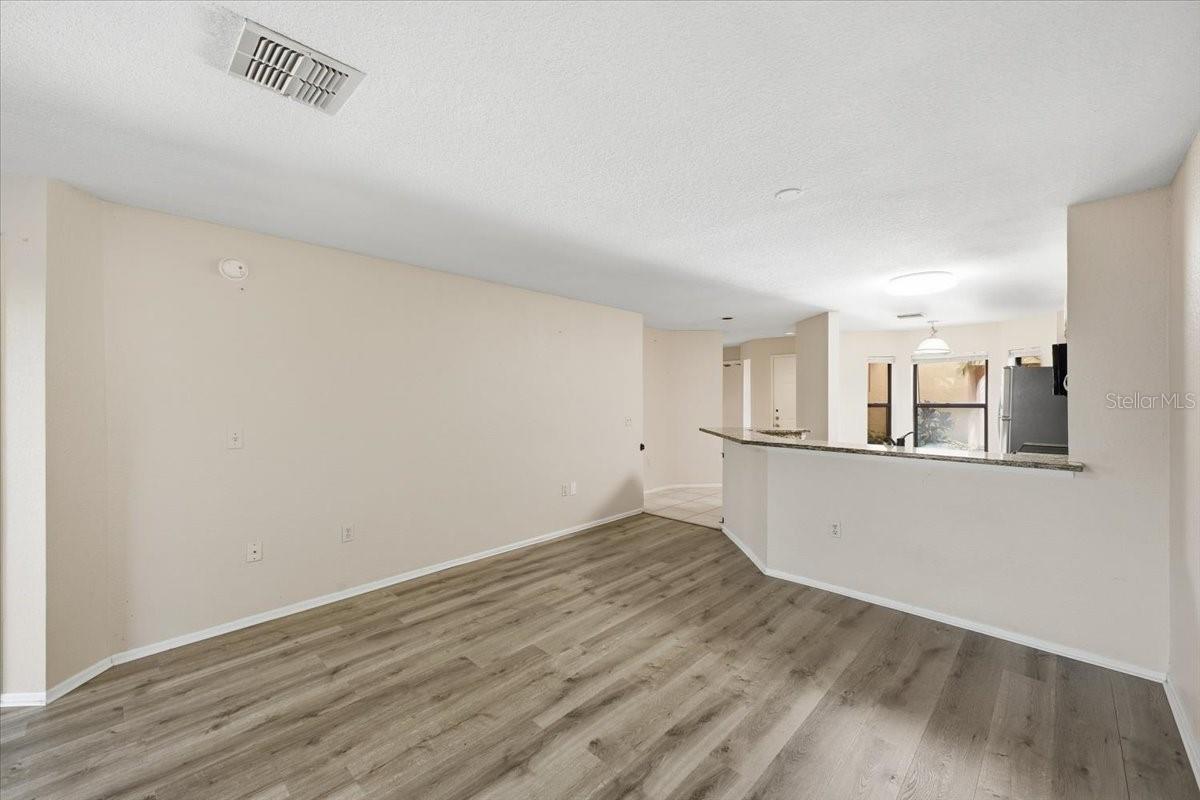 Image 16 of 43 For 7764 Sugar Bend Drive 7764