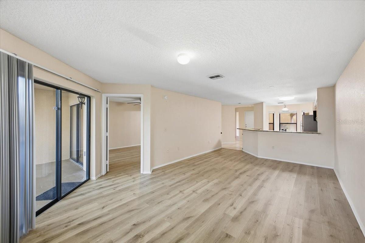 Image 17 of 43 For 7764 Sugar Bend Drive 7764