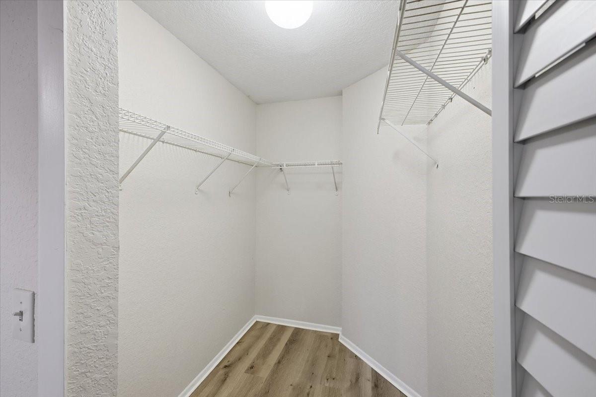 Image 23 of 43 For 7764 Sugar Bend Drive 7764