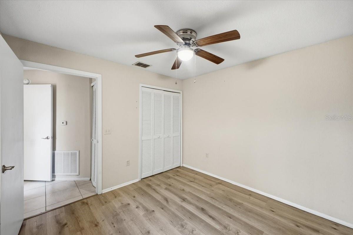 Image 27 of 43 For 7764 Sugar Bend Drive 7764