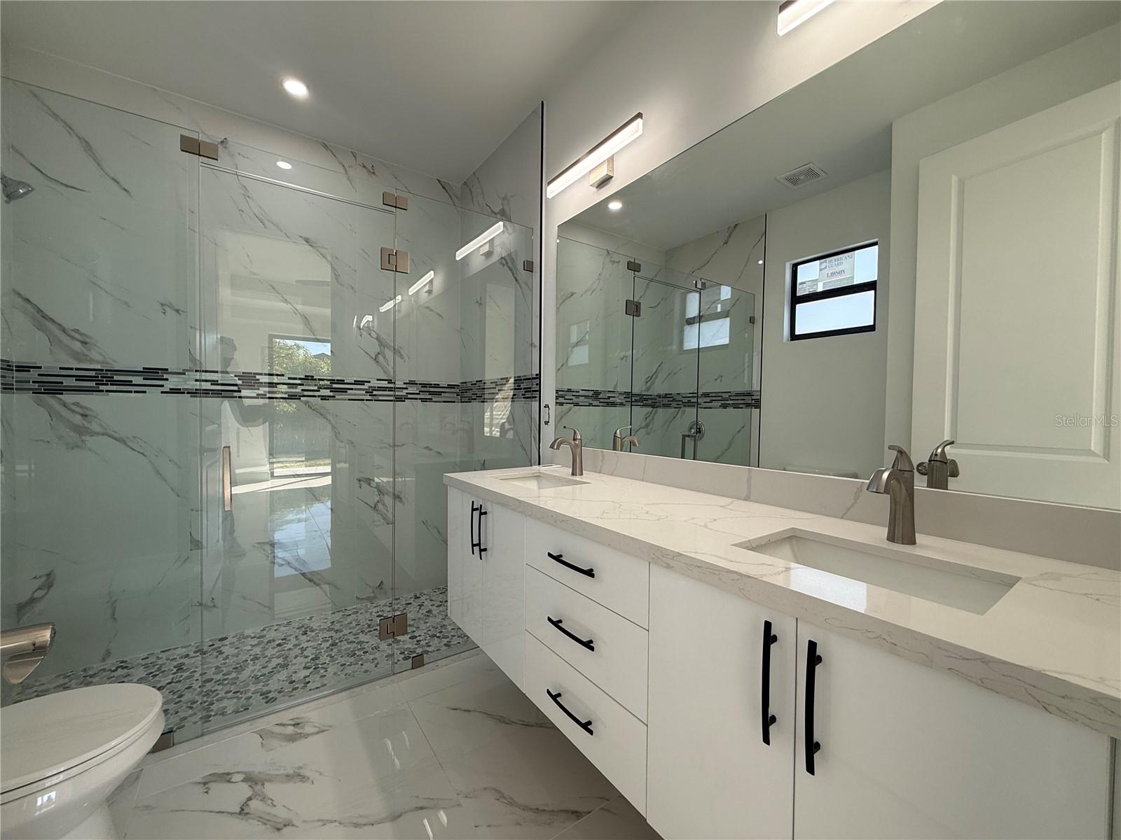 Image 11 of 16 For 2620 22nd Avenue