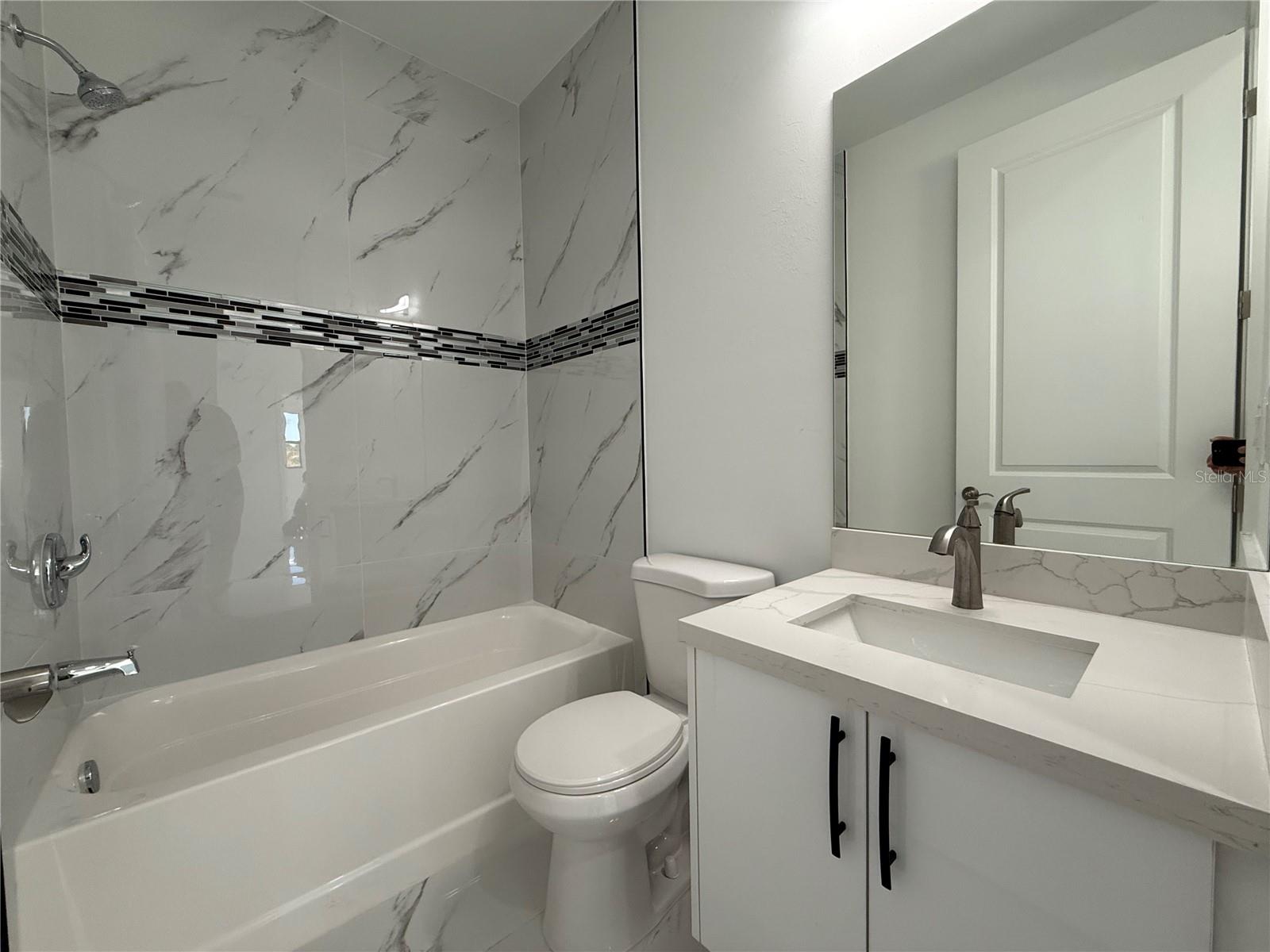 Image 14 of 16 For 2620 22nd Avenue