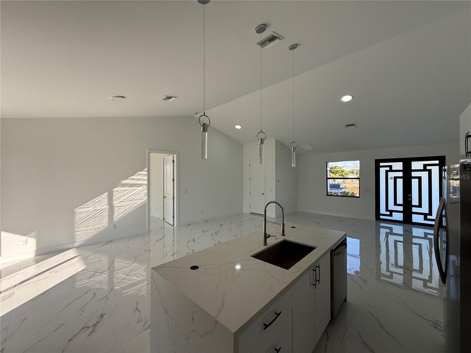 Image 6 of 16 For 2620 22nd Avenue