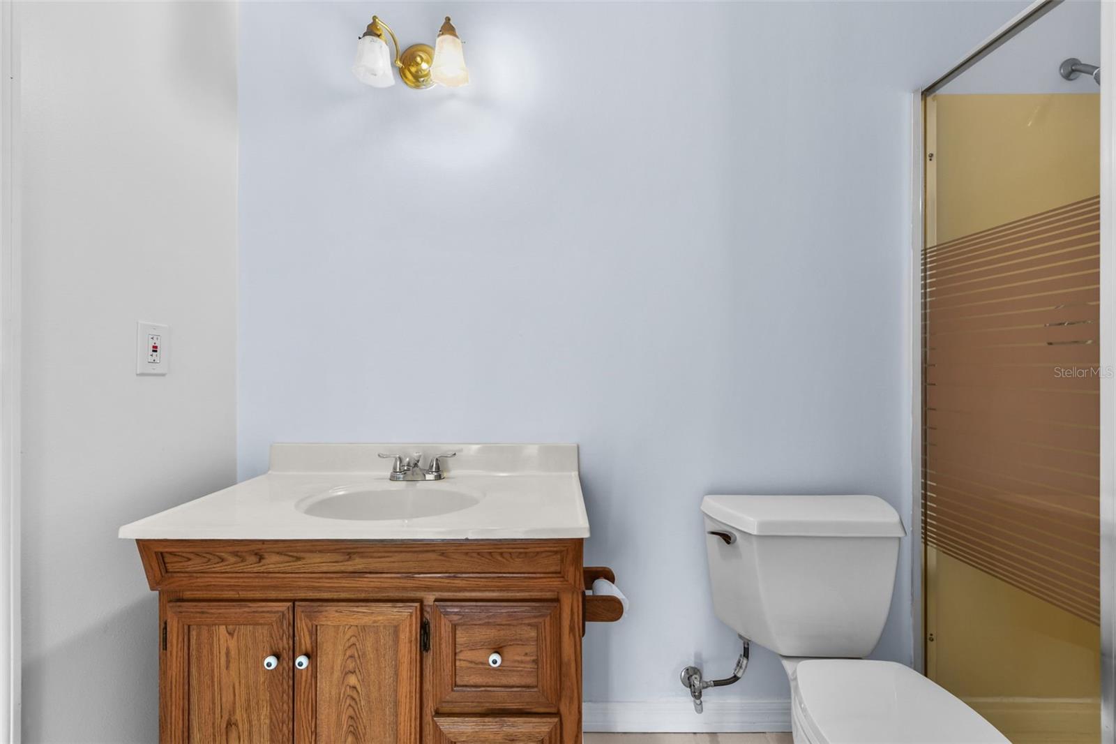 Image 28 of 50 For 2317 Woodleaf Court