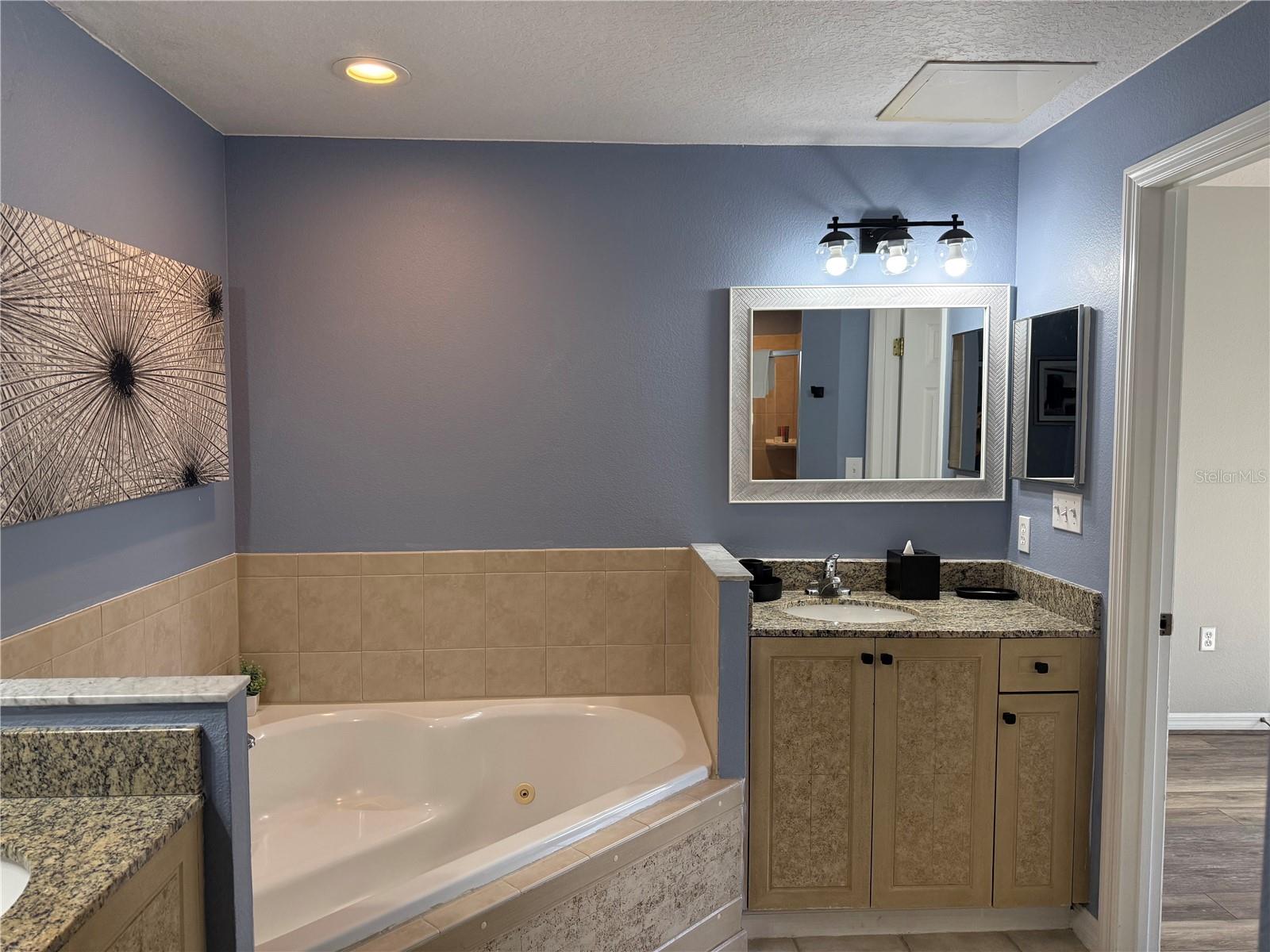 Image 17 of 47 For 8601 Worldquest Boulevard 3105