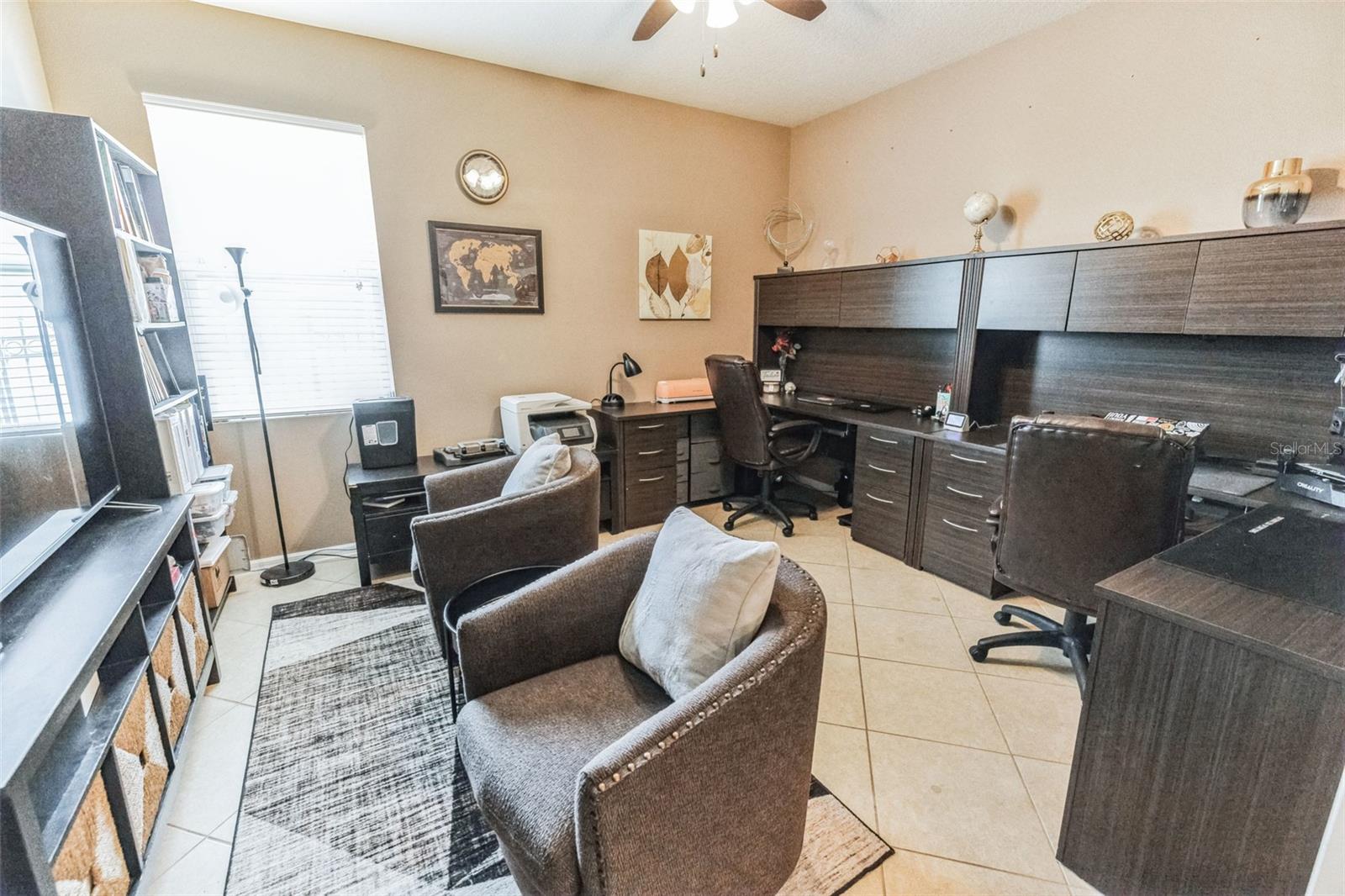 Image 31 of 57 For 3867 Wind Dancer Circle