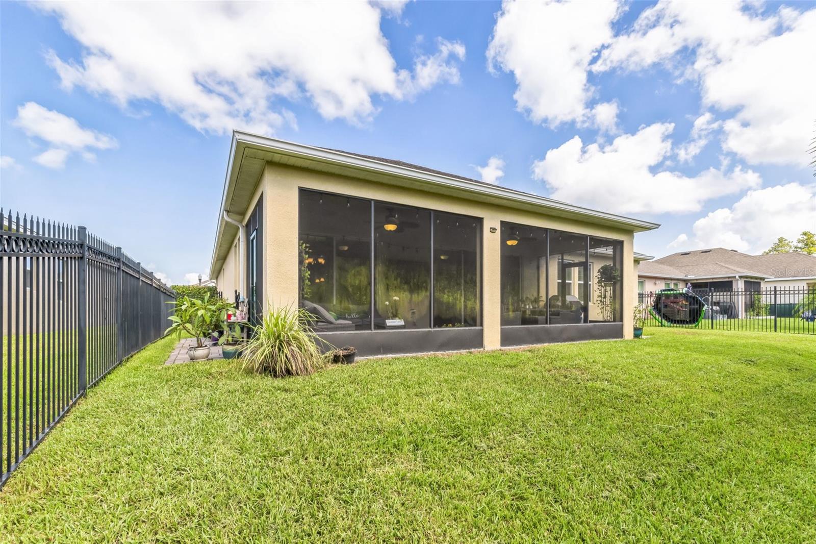 Image 44 of 57 For 3867 Wind Dancer Circle