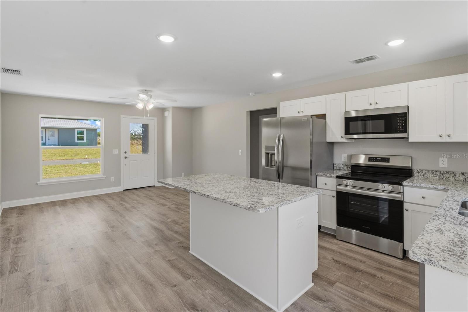 Image 4 of 25 For 1701 Lake Pioneer Drive