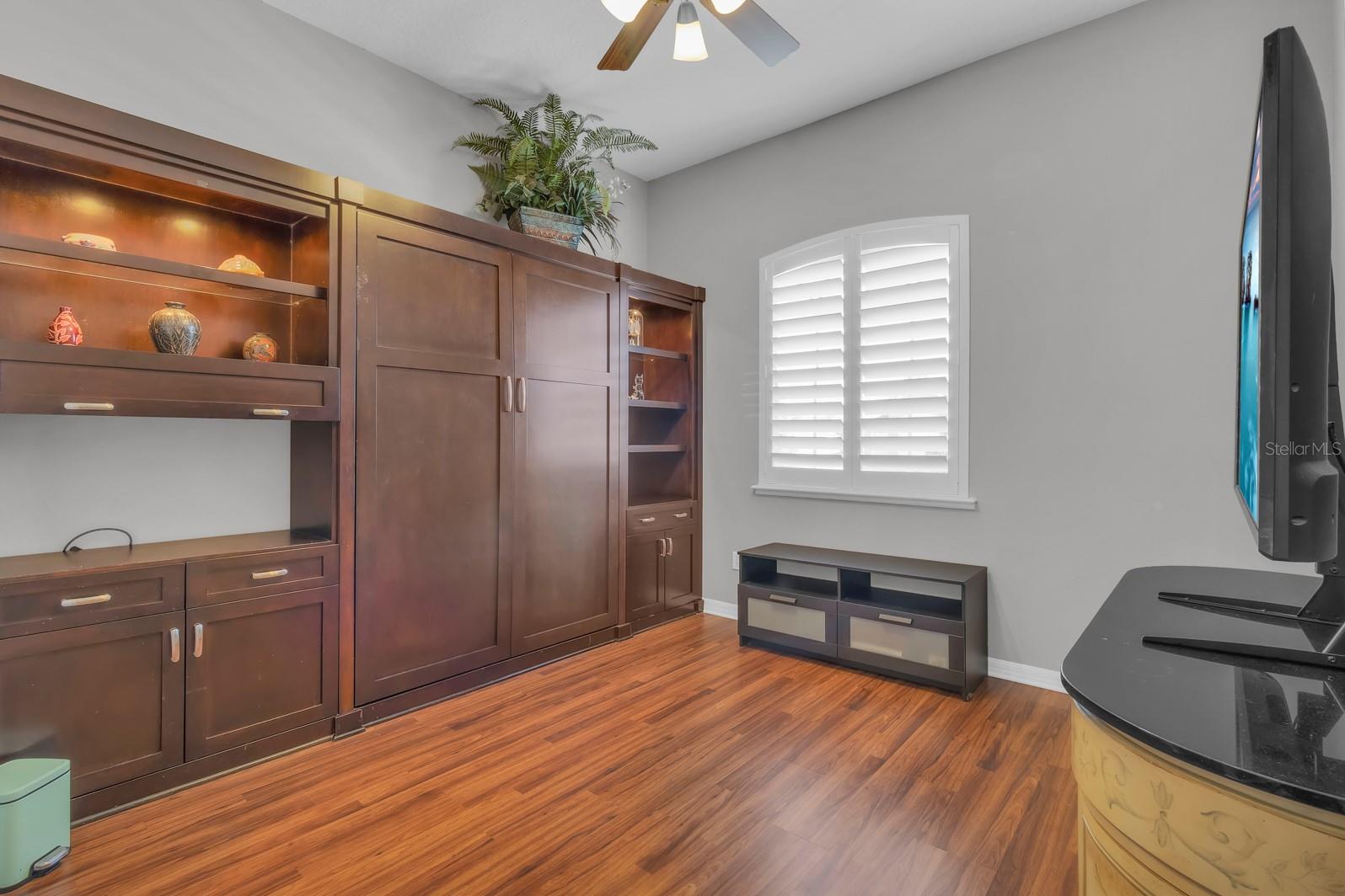 Image 22 of 49 For 1662 Swallowtail Lane