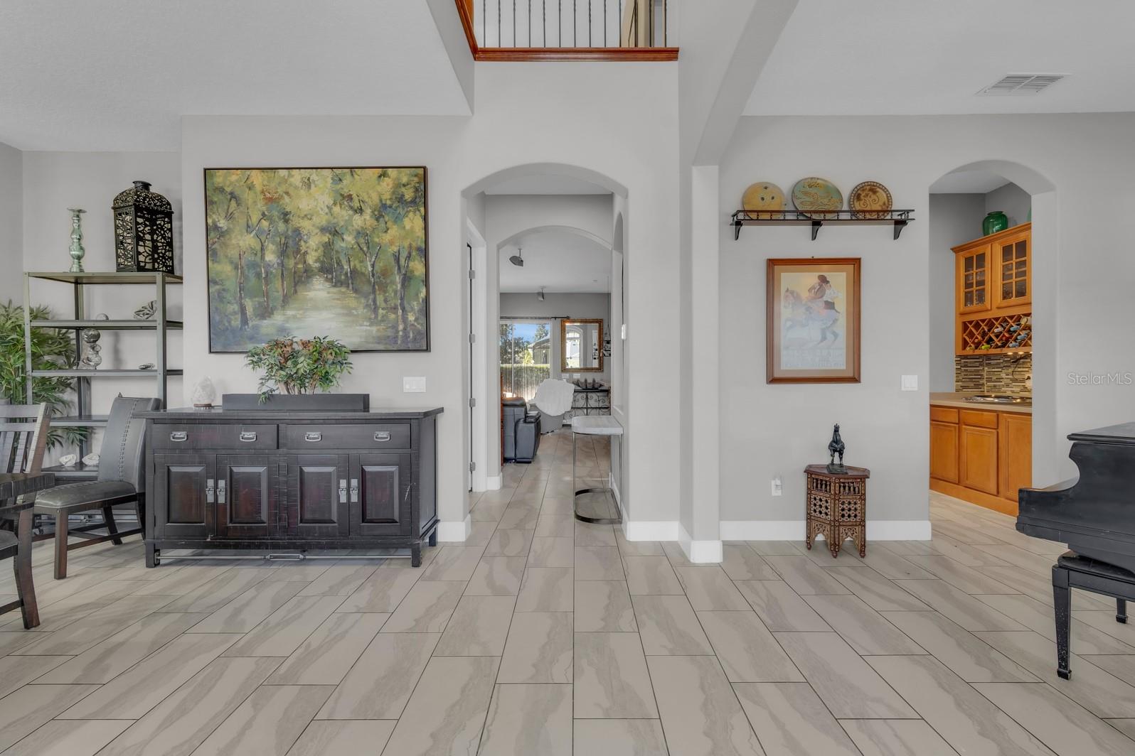 Image 28 of 49 For 1662 Swallowtail Lane