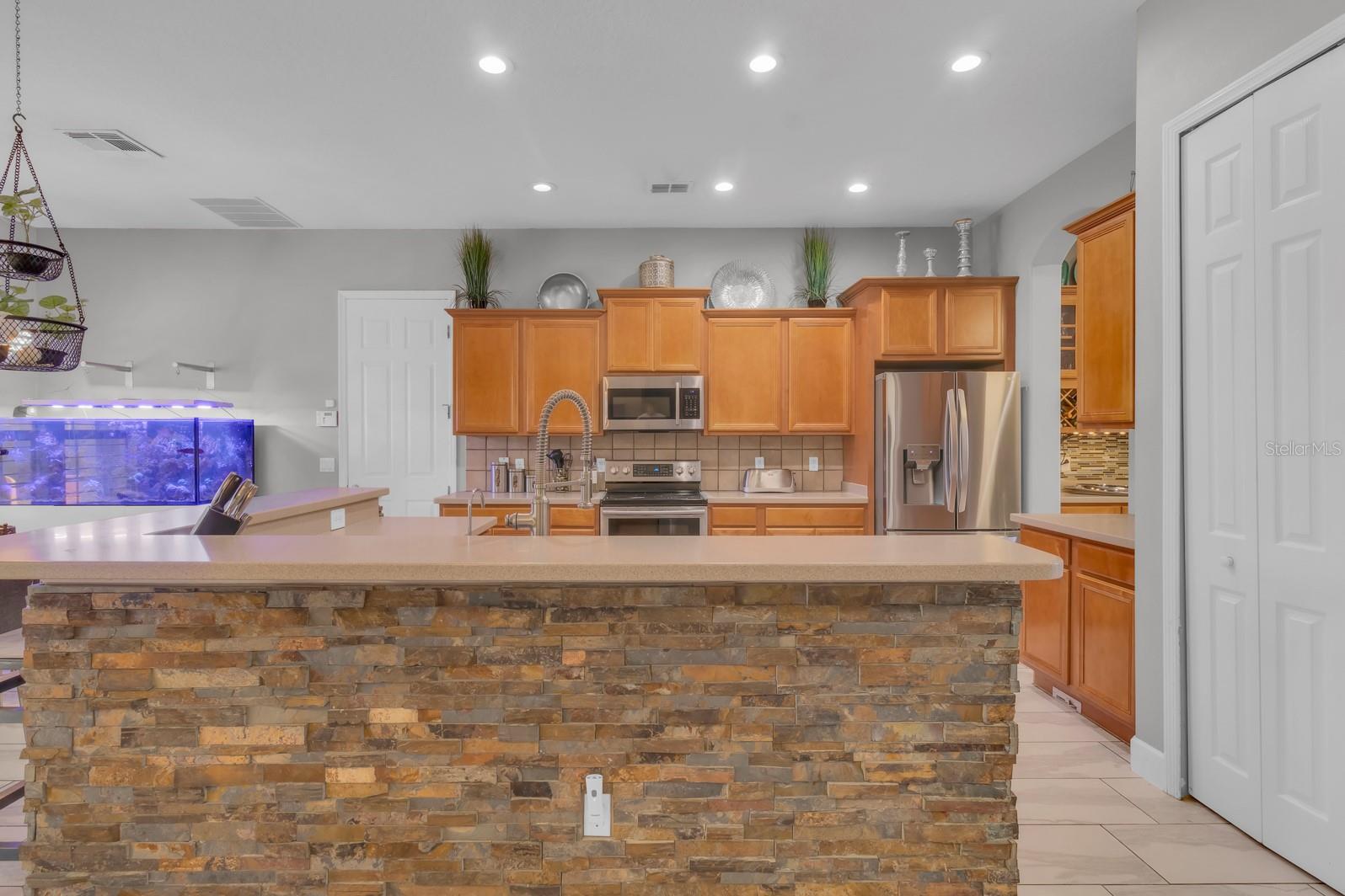 Image 42 of 49 For 1662 Swallowtail Lane