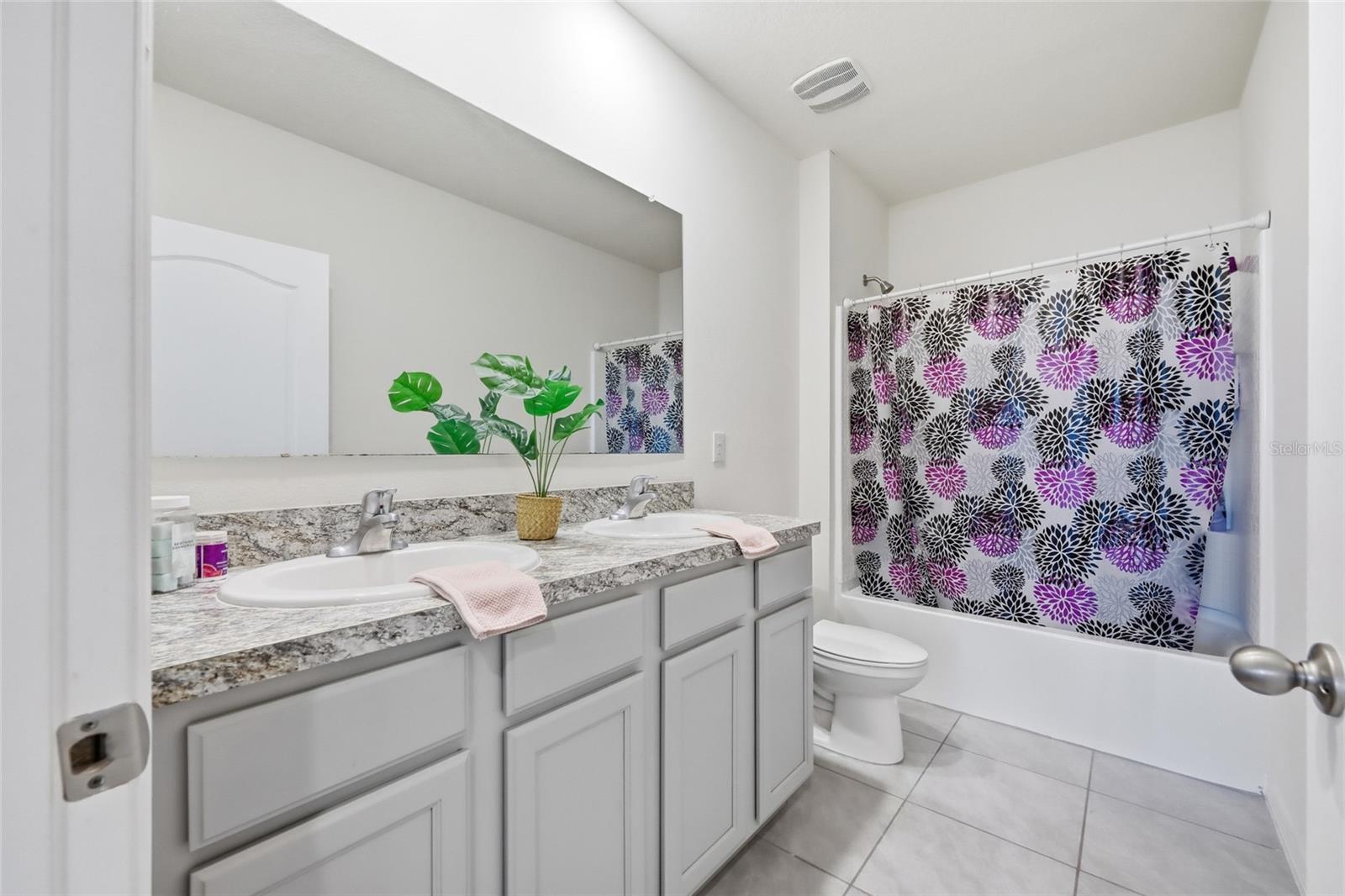 Image 30 of 36 For 706 Chinoy Road