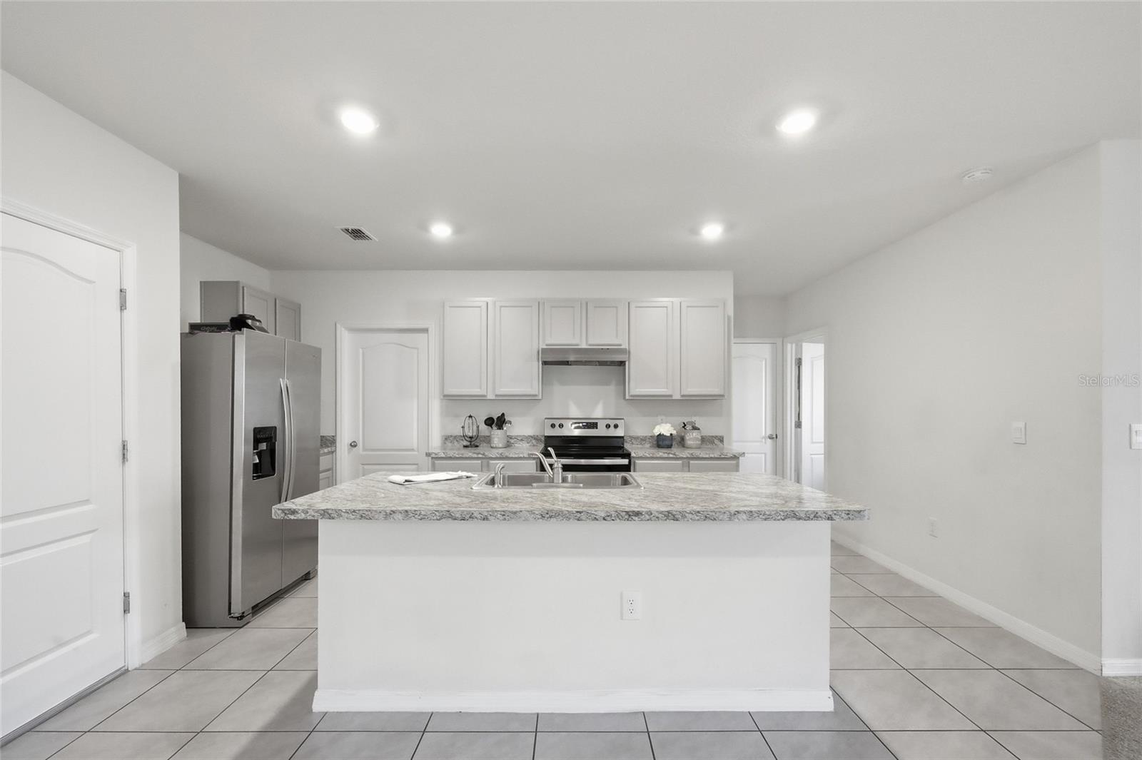 Image 6 of 36 For 706 Chinoy Road