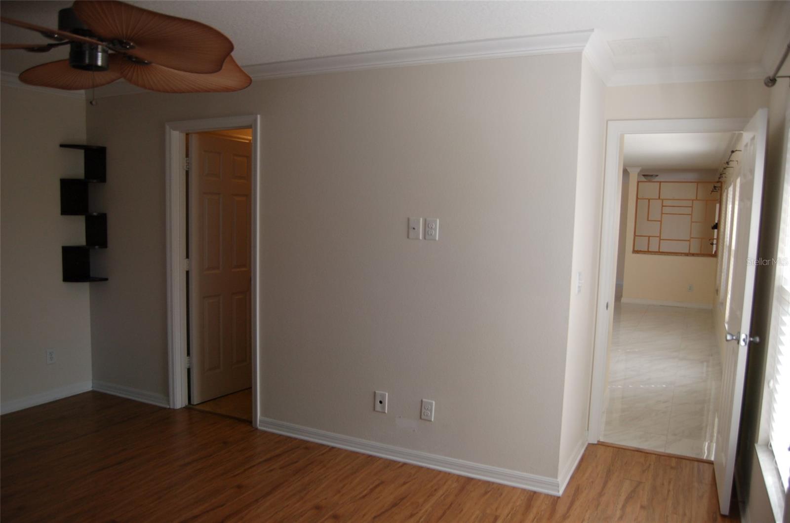 Image 13 of 24 For 344 Sky Valley Street