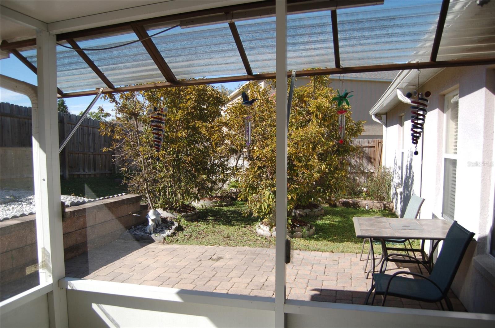 Image 17 of 24 For 344 Sky Valley Street