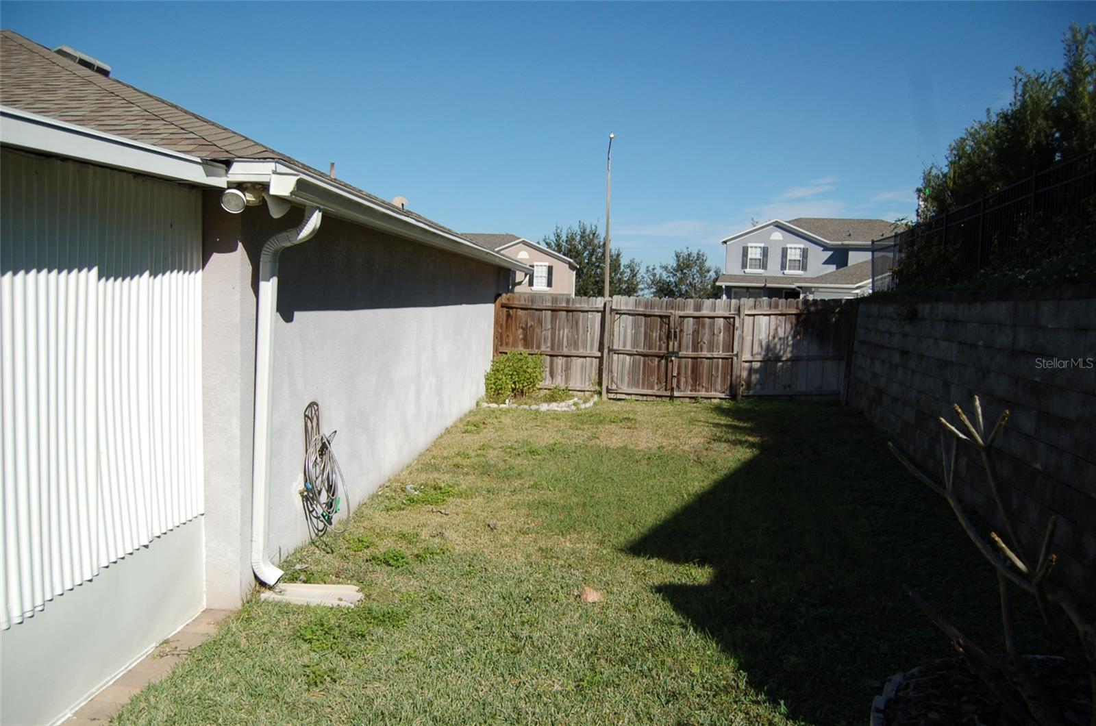 Image 21 of 24 For 344 Sky Valley Street