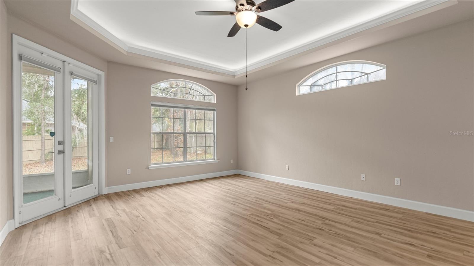 Image 25 of 43 For 9428 39th Avenue