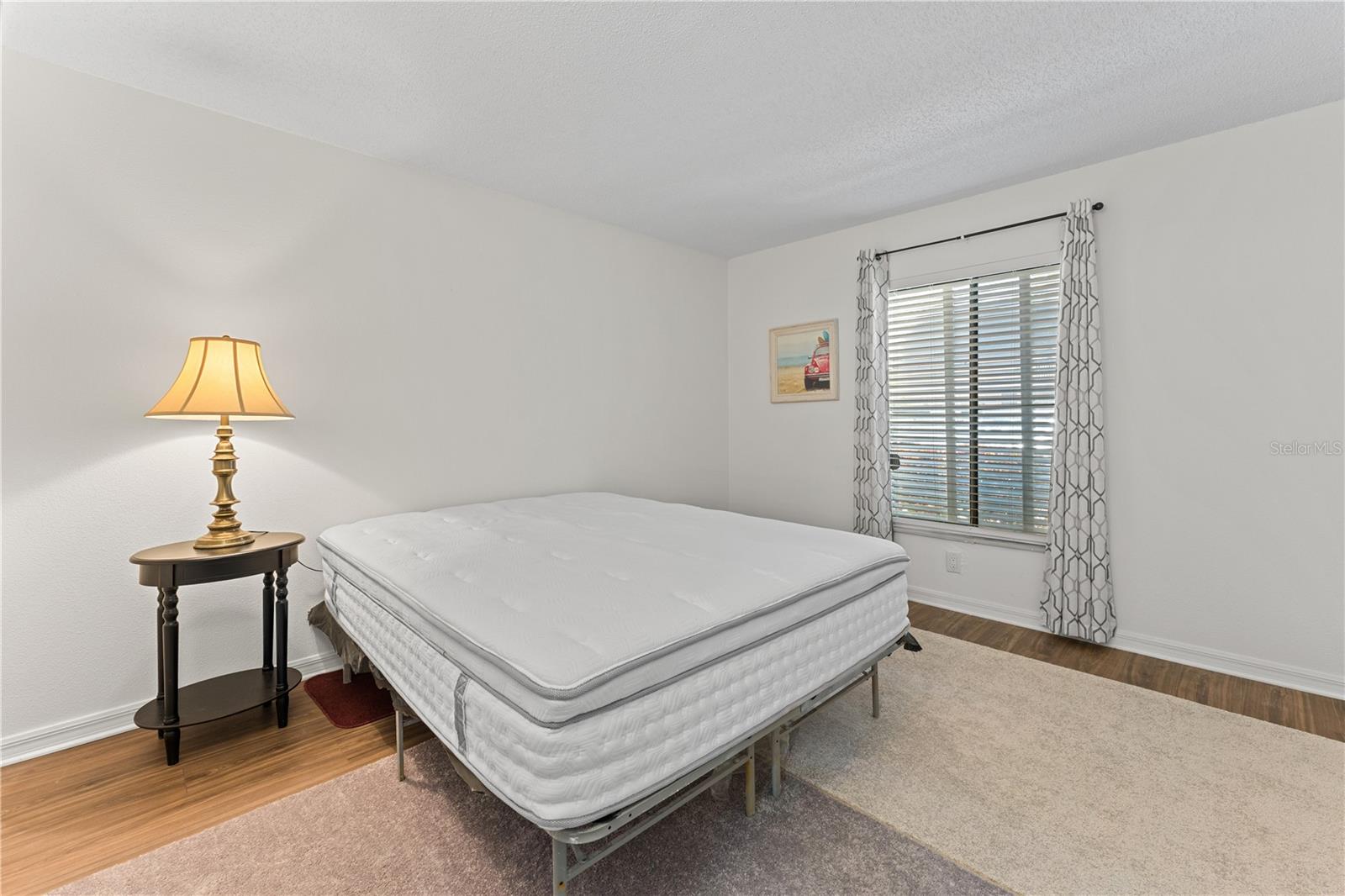 Image 27 of 39 For 7310 Sunshine Skyway Lane S 112