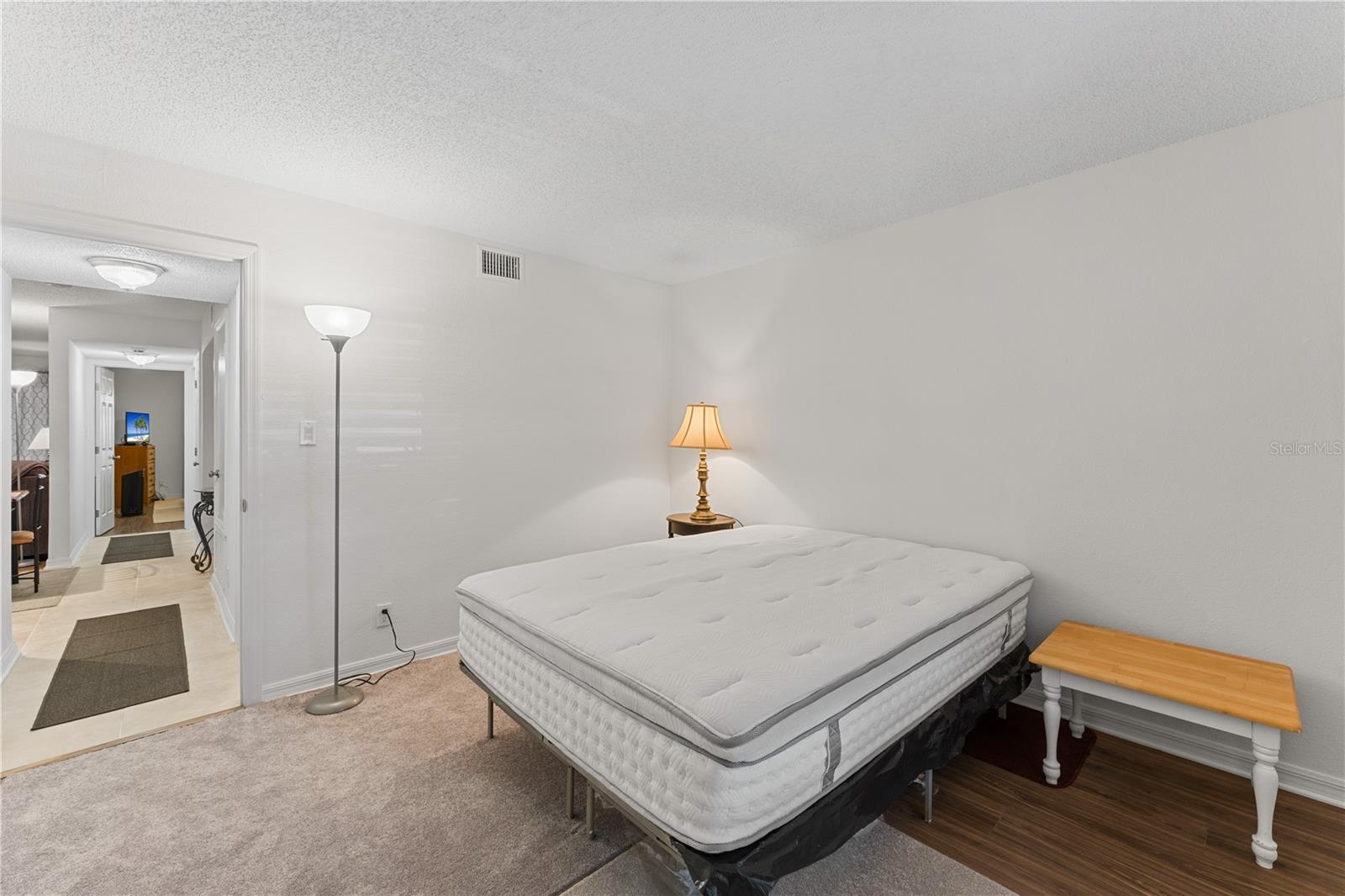 Image 29 of 39 For 7310 Sunshine Skyway Lane S 112