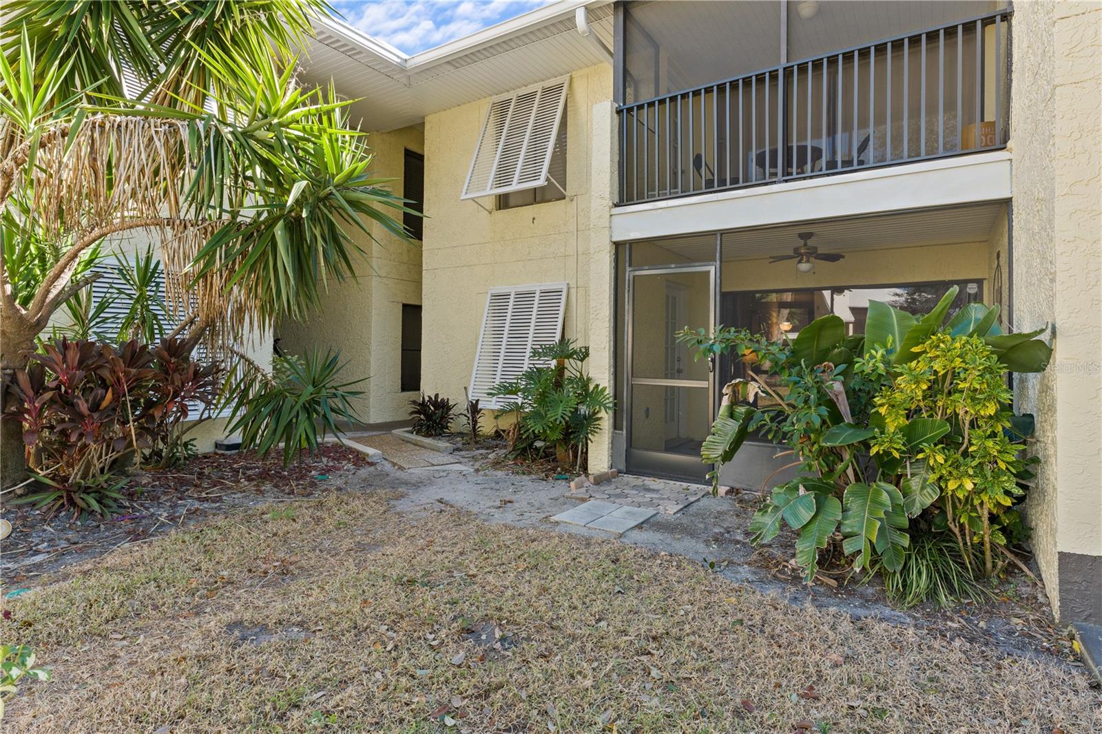 Image 31 of 39 For 7310 Sunshine Skyway Lane S 112