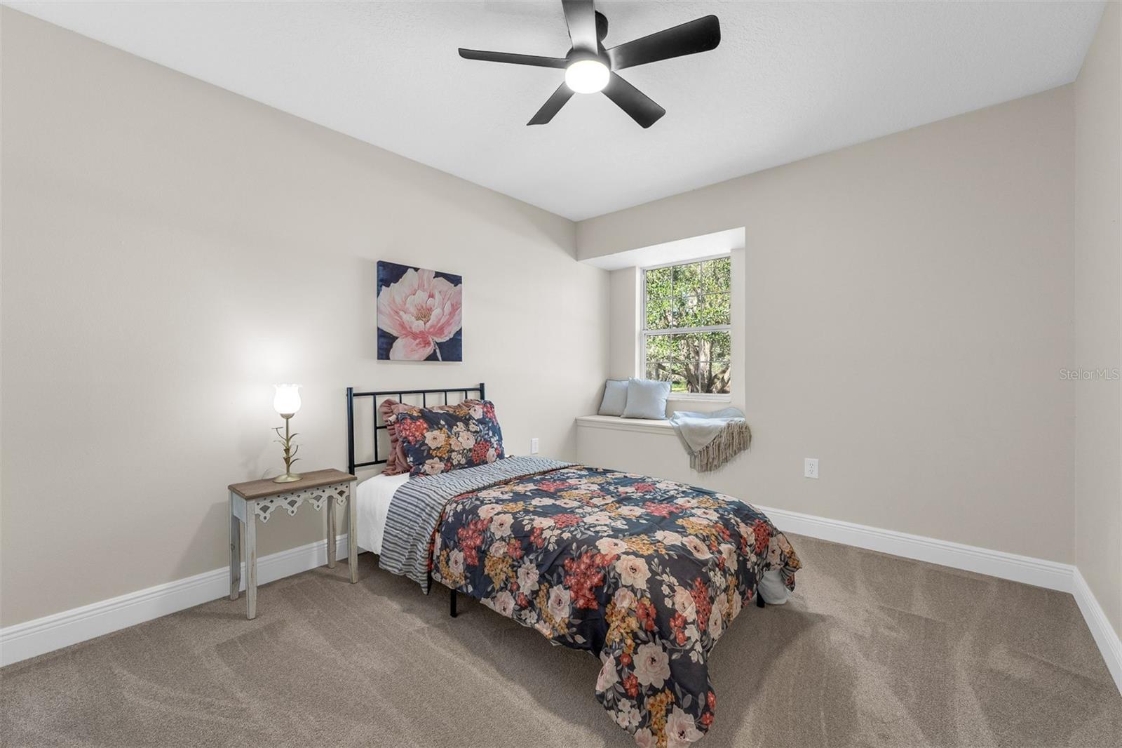 Image 33 of 61 For 1216 Linmar Avenue