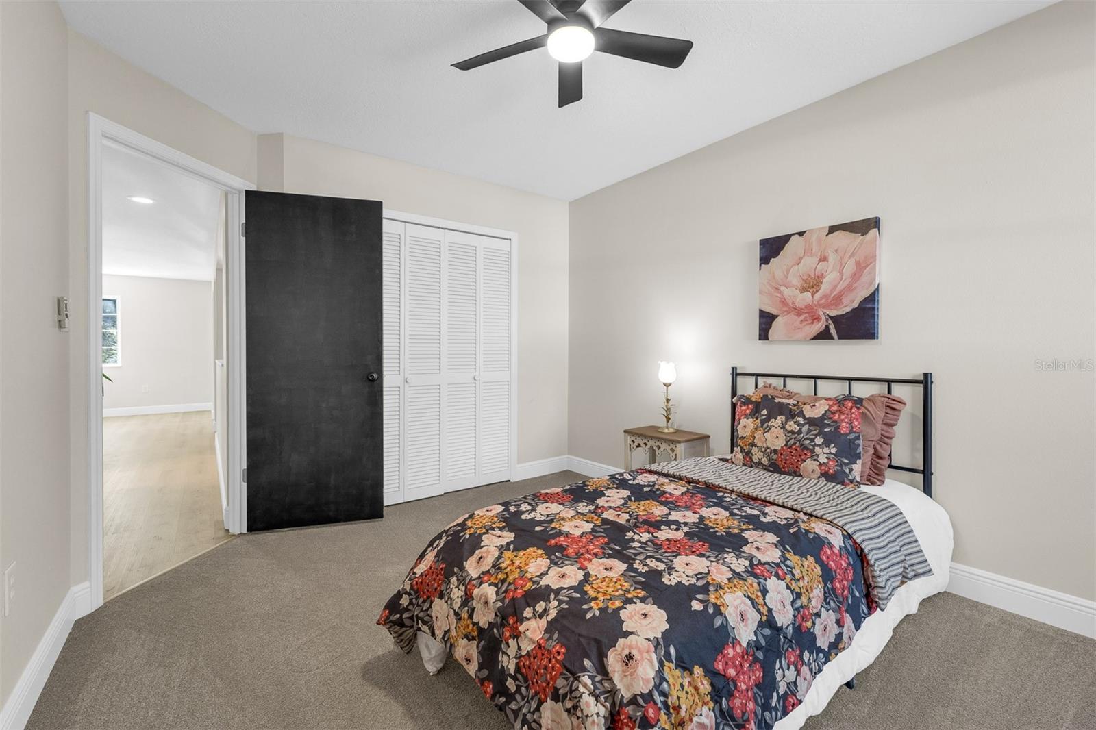 Image 35 of 61 For 1216 Linmar Avenue