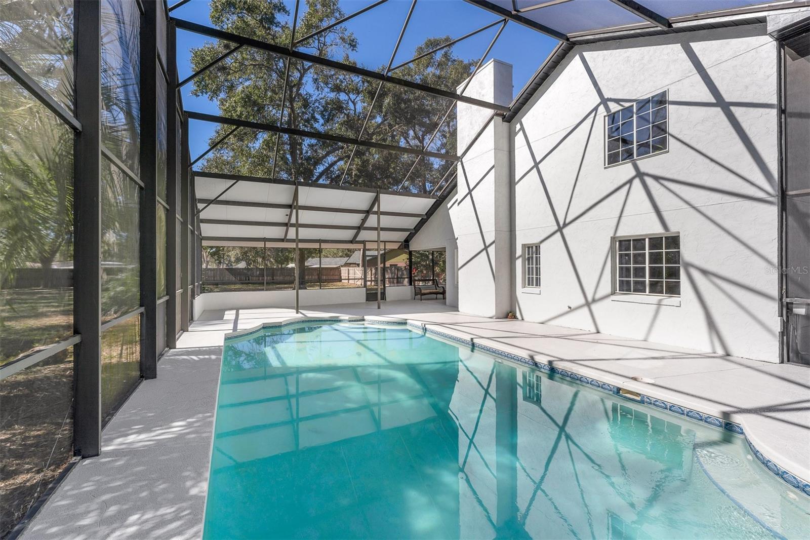 Image 42 of 61 For 1216 Linmar Avenue