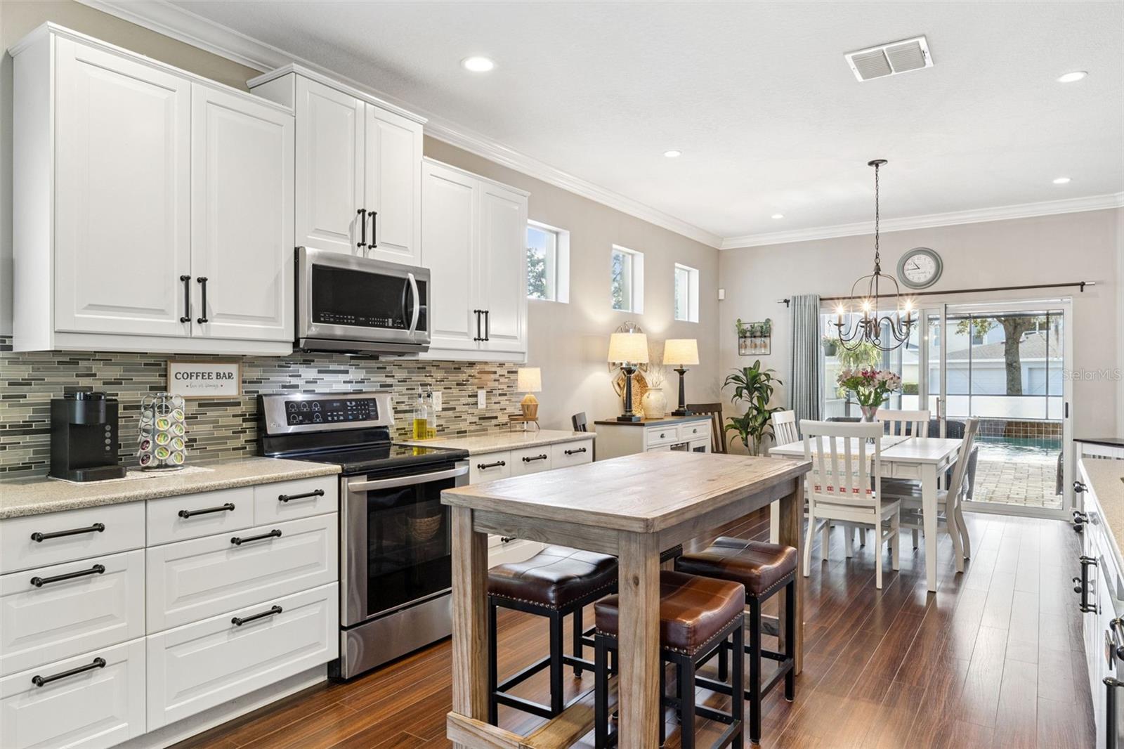 Image 10 of 42 For 5463 Gemgold Court