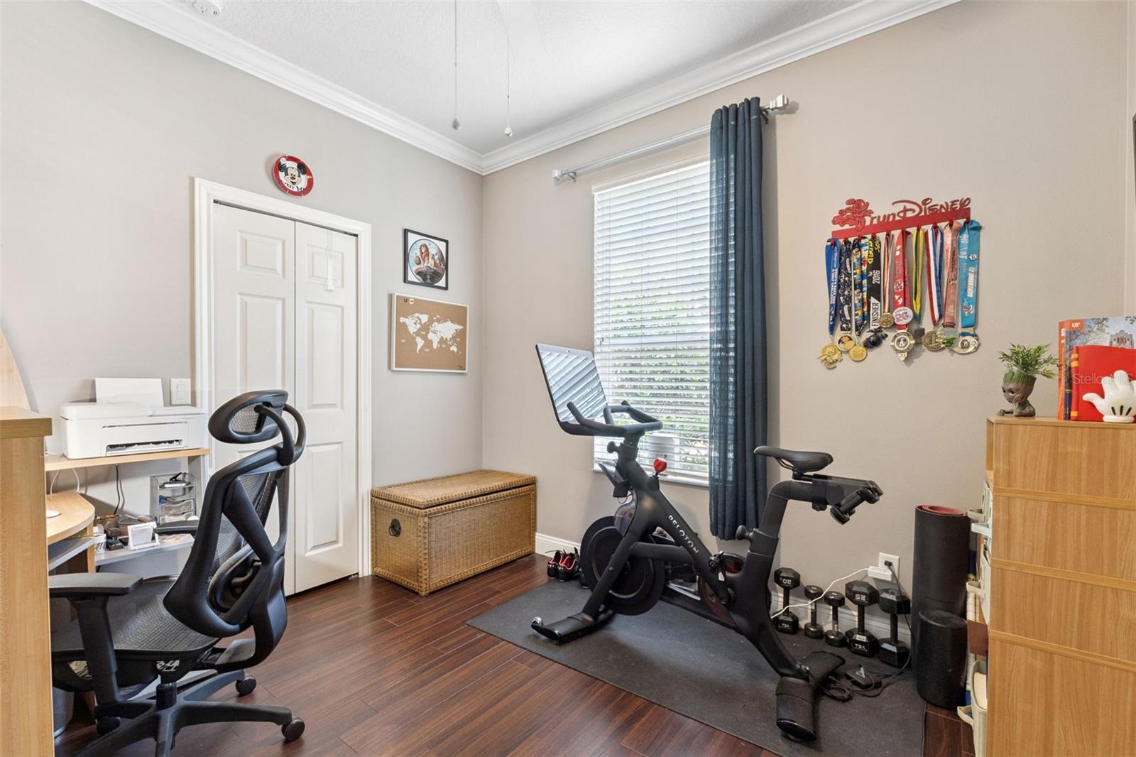 Image 21 of 42 For 5463 Gemgold Court