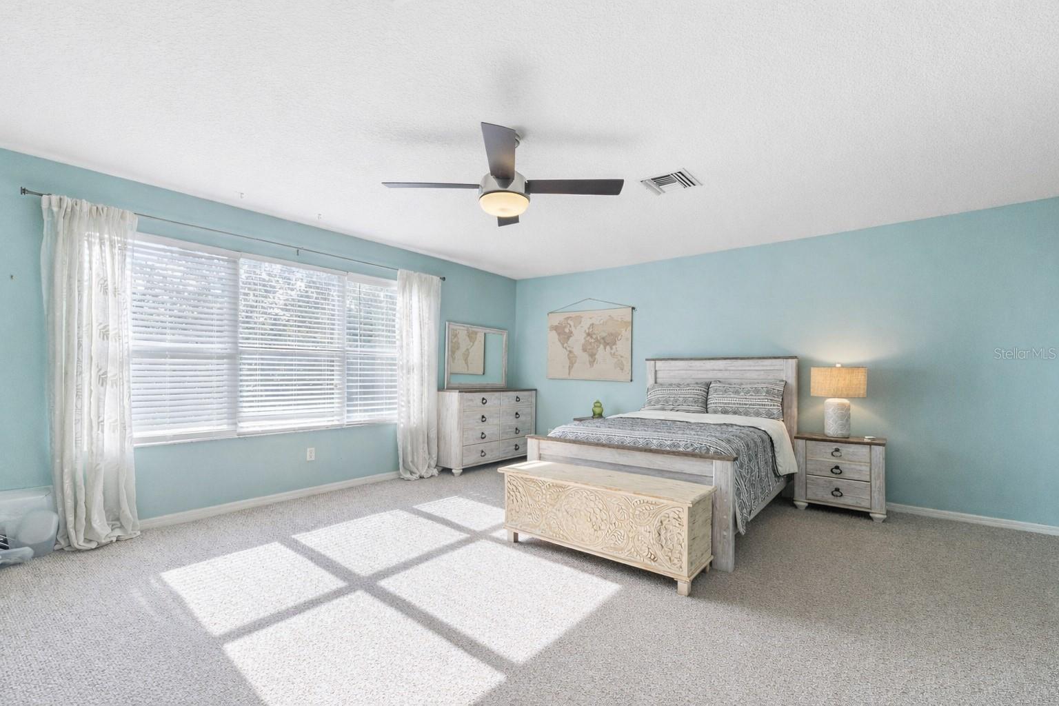 Image 24 of 42 For 5463 Gemgold Court