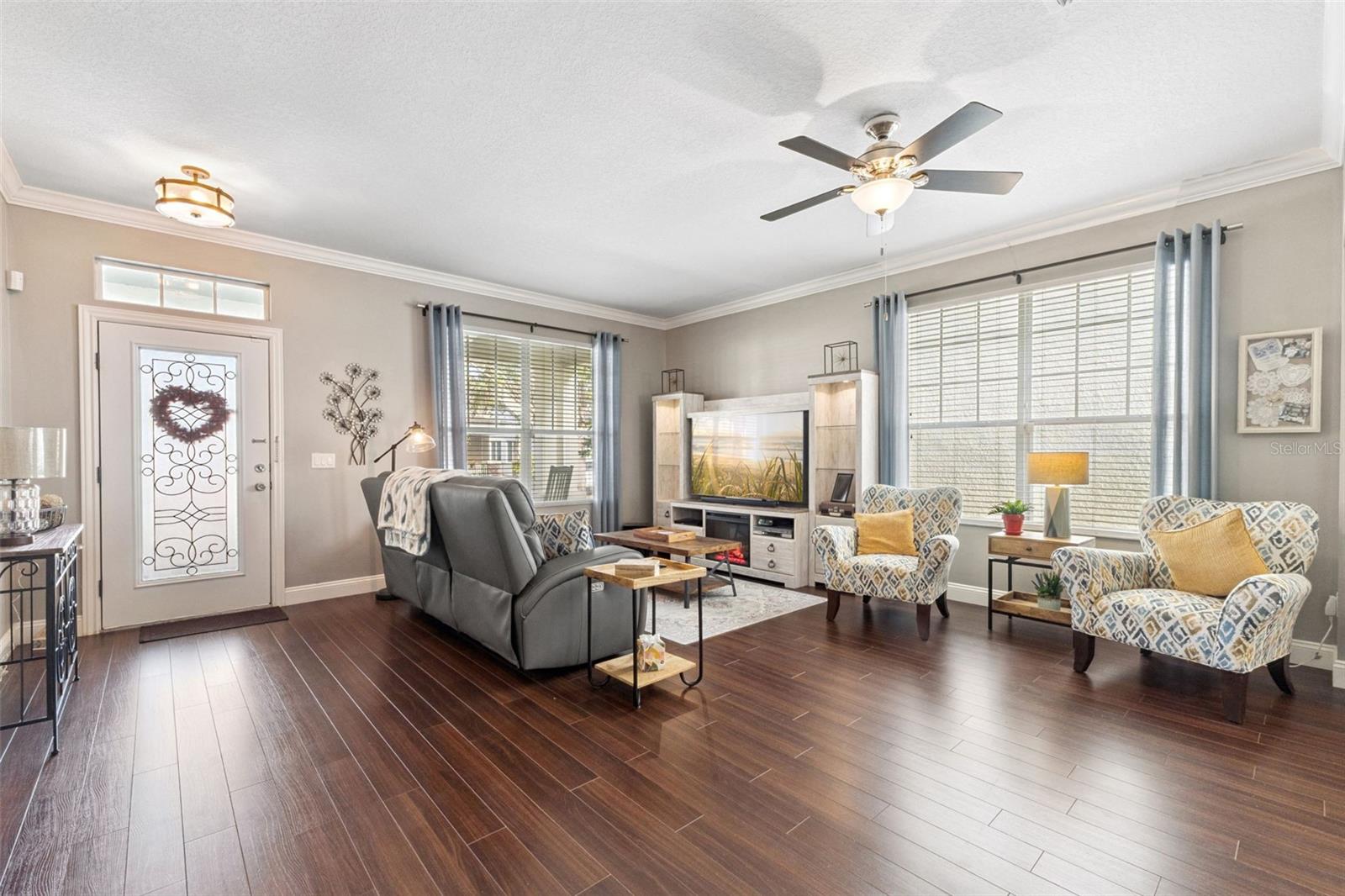 Image 5 of 42 For 5463 Gemgold Court