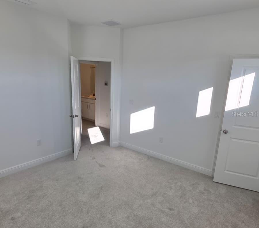 Image 31 of 39 For 2068 Asher Avenue